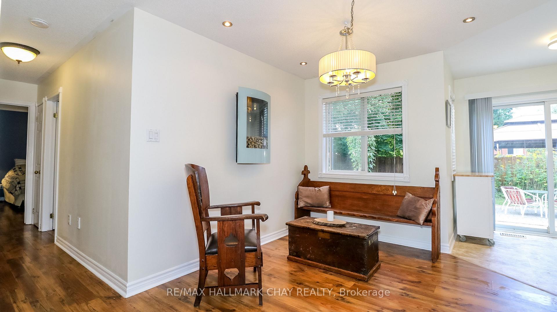 Photo 23 of 5 Burton Crescent, Springwater, Elmvale — HOMEH