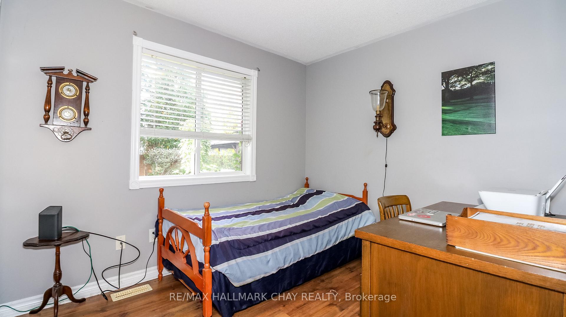 Photo 32 of 5 Burton Crescent, Springwater, Elmvale — HOMEH