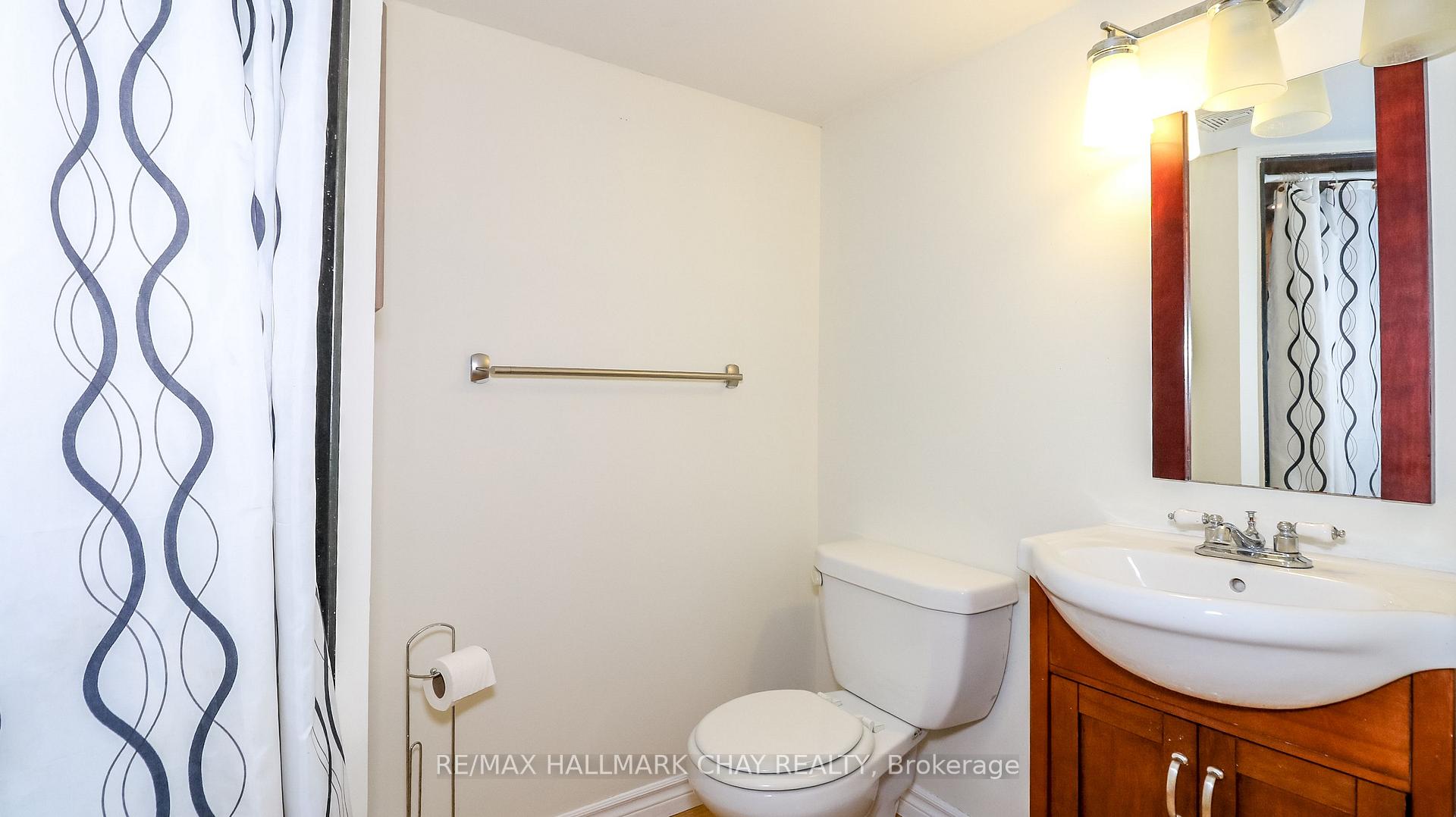 Photo 37 of 5 Burton Crescent, Springwater, Elmvale — HOMEH