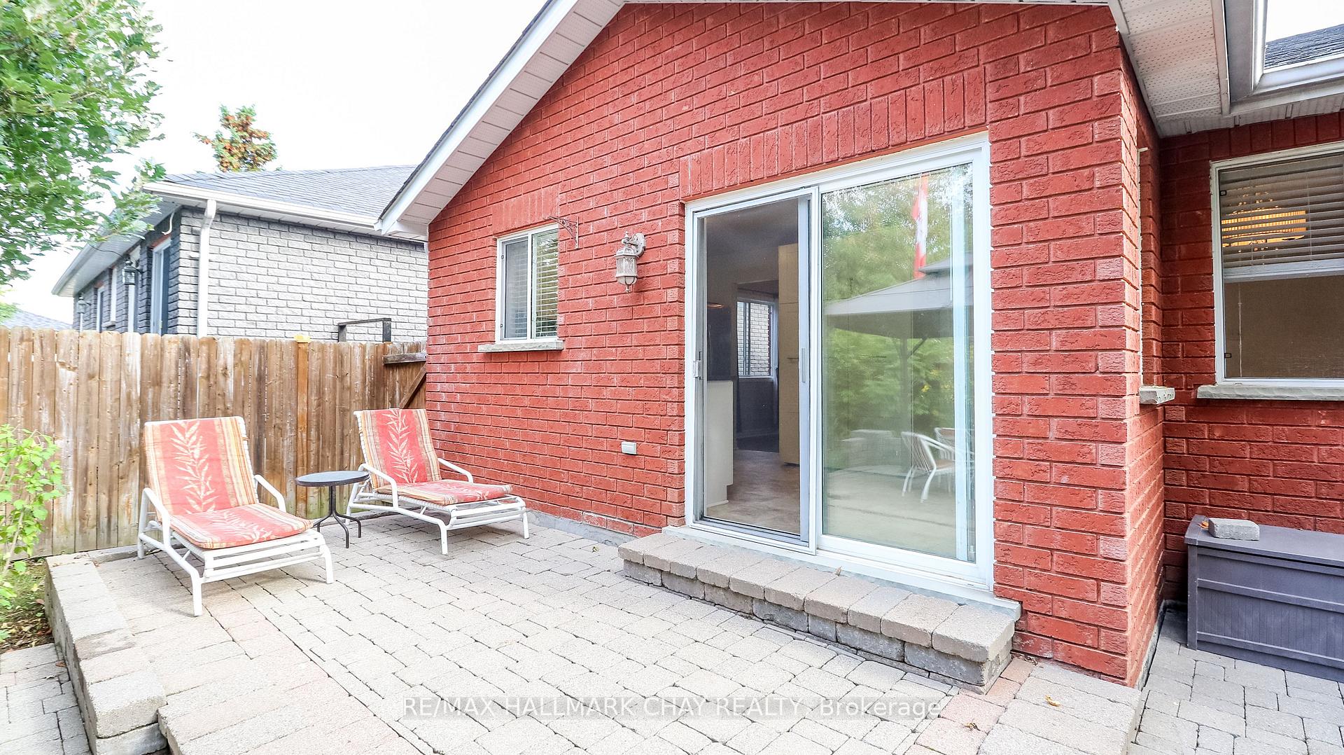 Photo 42 of 5 Burton Crescent, Springwater, Elmvale — HOMEH