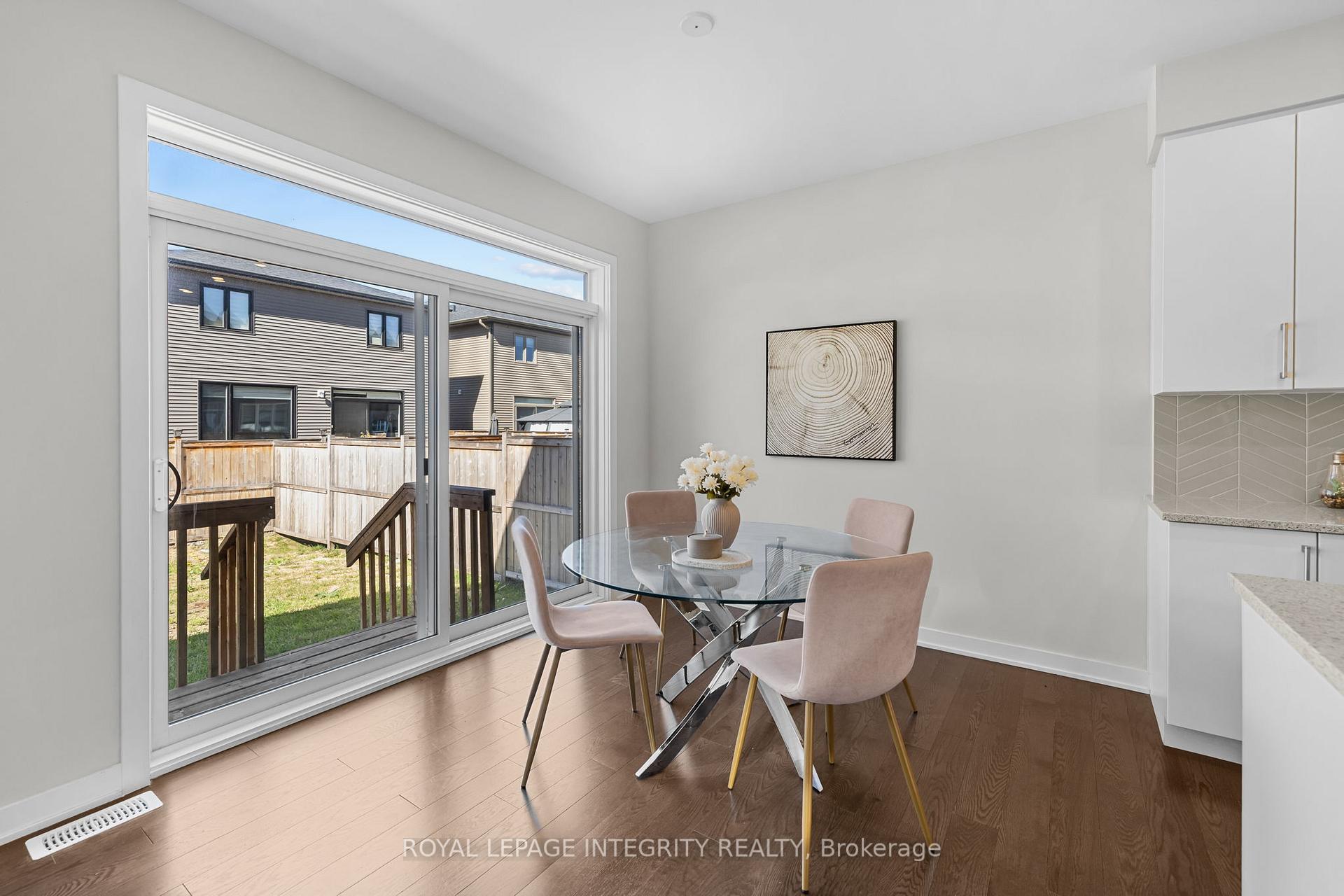 Photo 11 of 893 Sendero Way, Ottawa, Remainder of Stittsville & Area — HOMEH