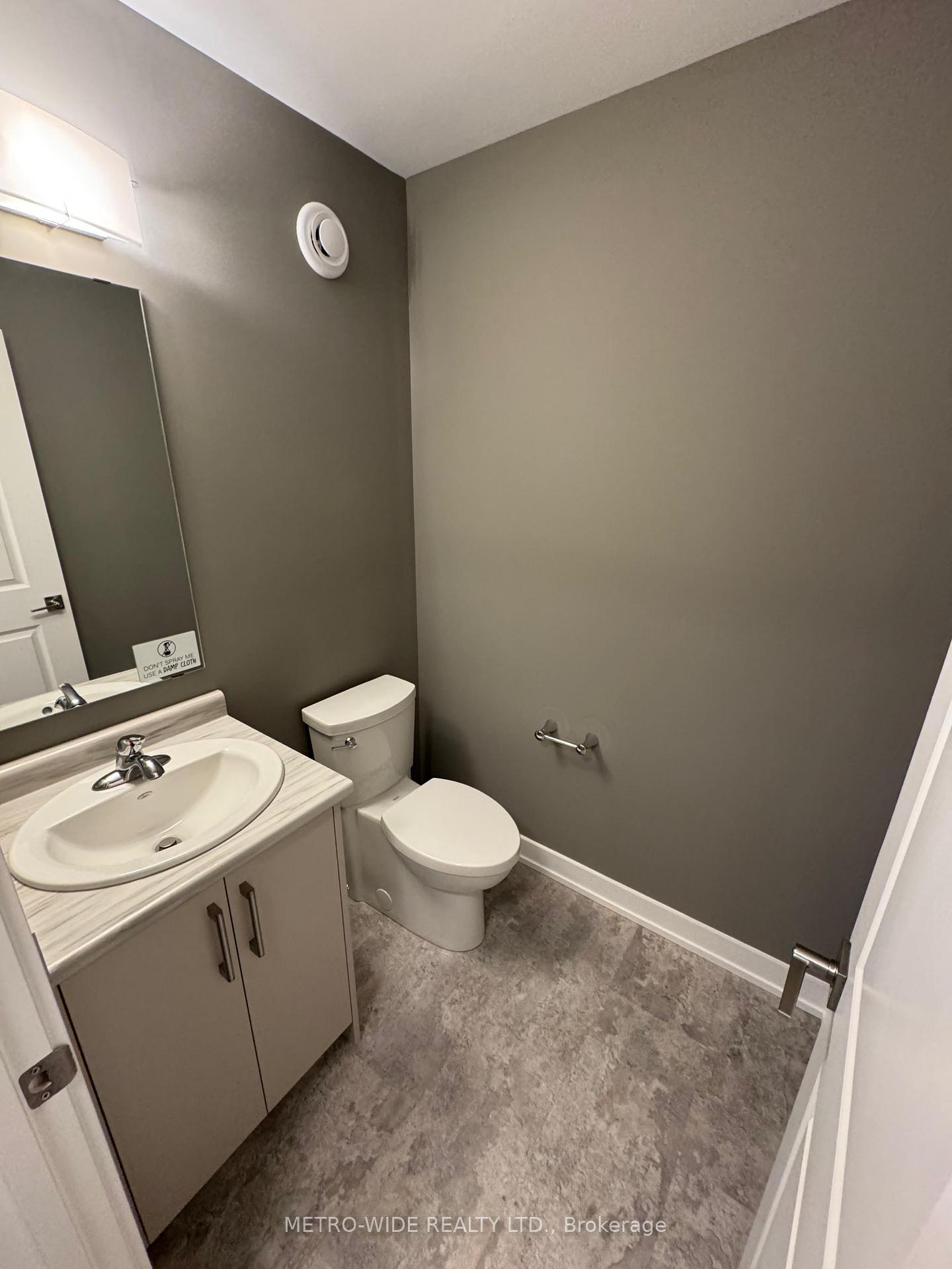 Photo 5 of 183 Renaissance Drive E, St. Thomas — HOMEH