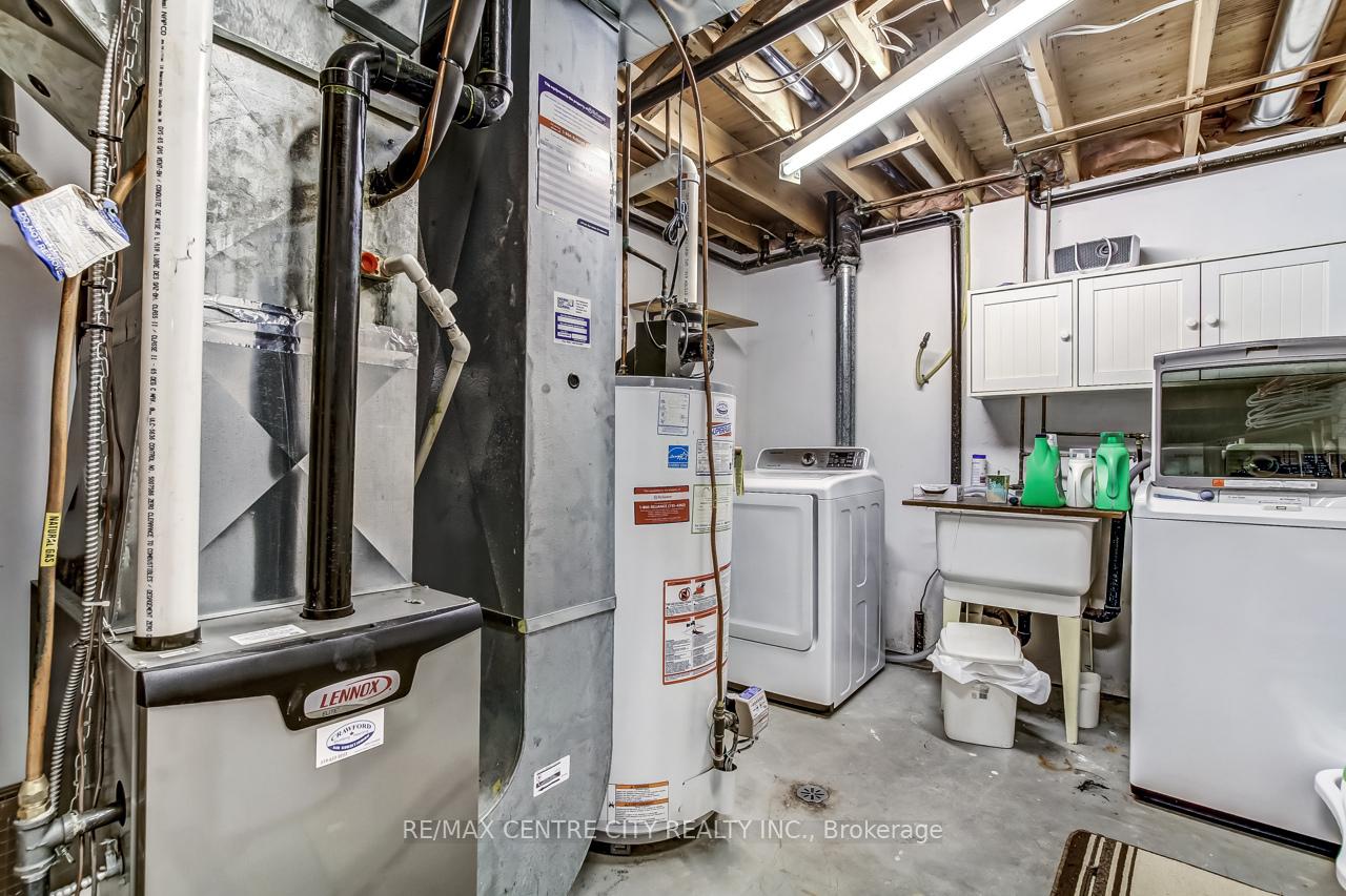 Photo 18 of 557 Wellington Street, St. Thomas — HOMEH