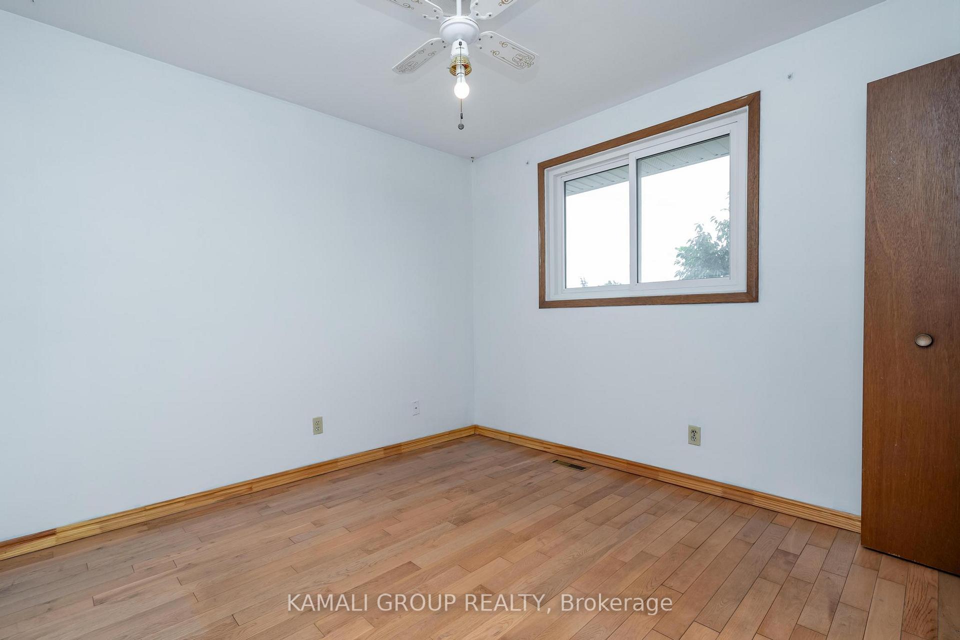 Photo 11 of 638 Carlton Street, St. Catharines, Carlton/Bunting — HOMEH