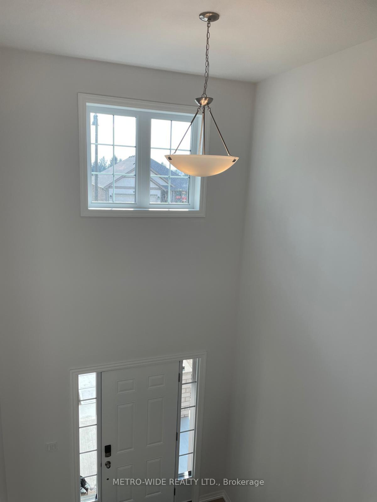 Photo 24 of 11 Silverleaf Path E, St. Thomas — HOMEH
