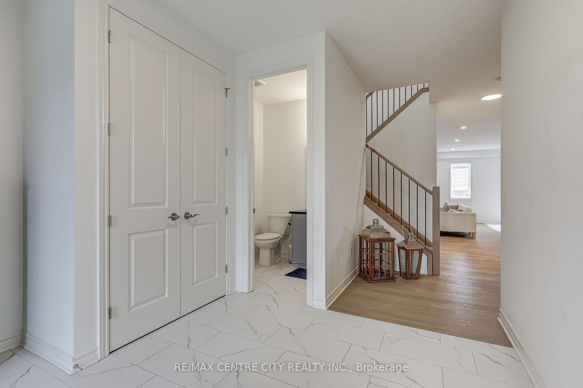 Photo 4 of 15 Welch Court, St. Thomas — HOMEH
