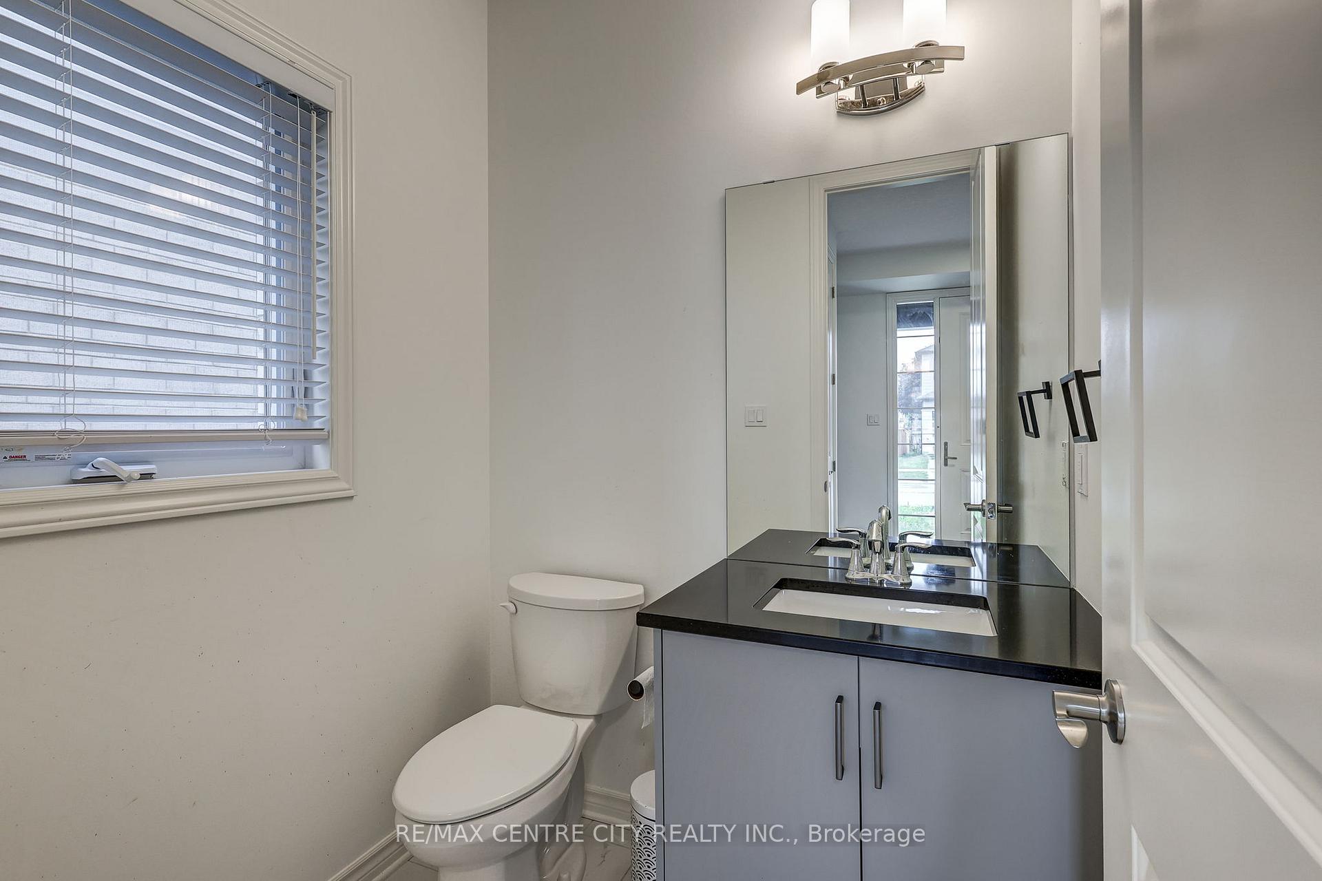 Photo 5 of 15 Welch Court, St. Thomas — HOMEH