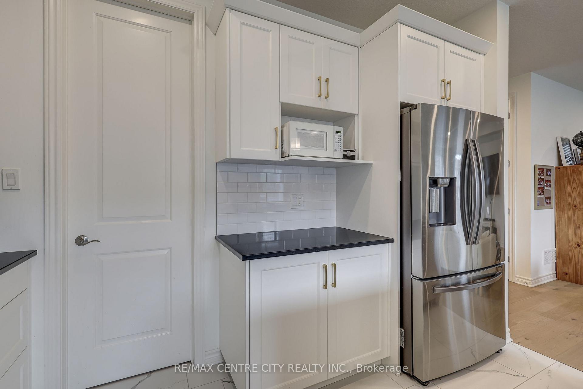Photo 10 of 15 Welch Court, St. Thomas — HOMEH