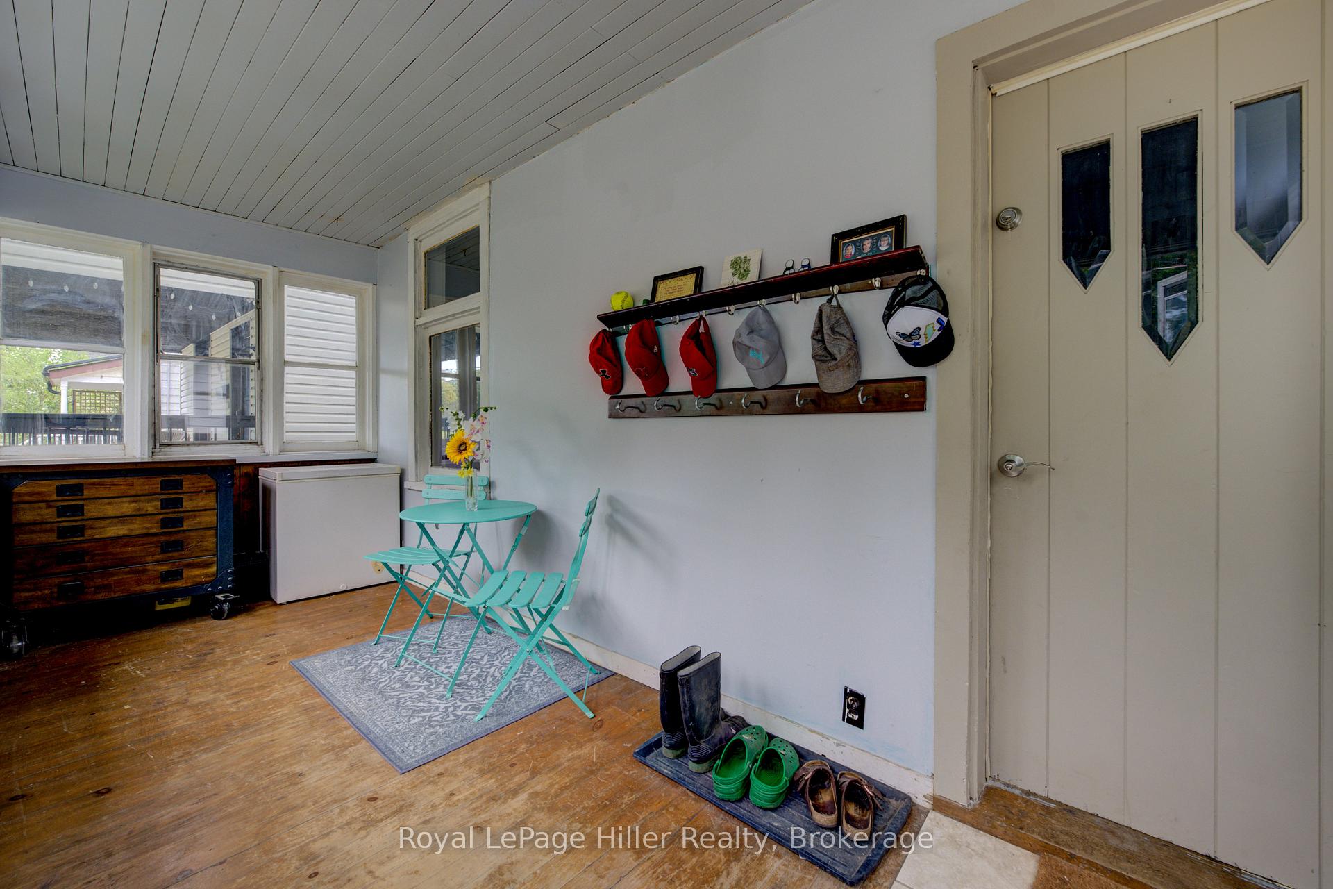 Photo 3 of 104 Trinity Street, Stratford — HOMEH