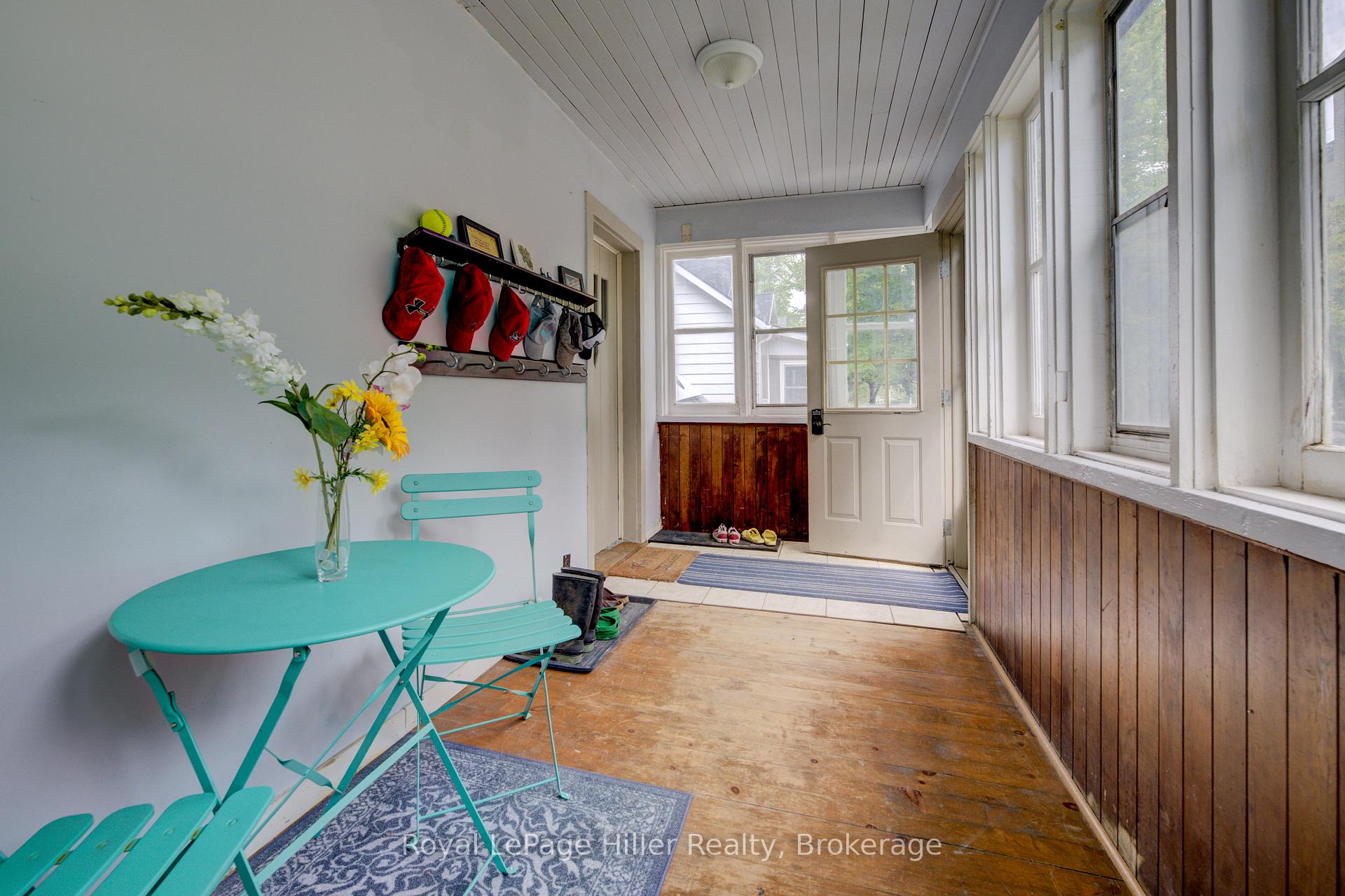 Photo 4 of 104 Trinity Street, Stratford — HOMEH