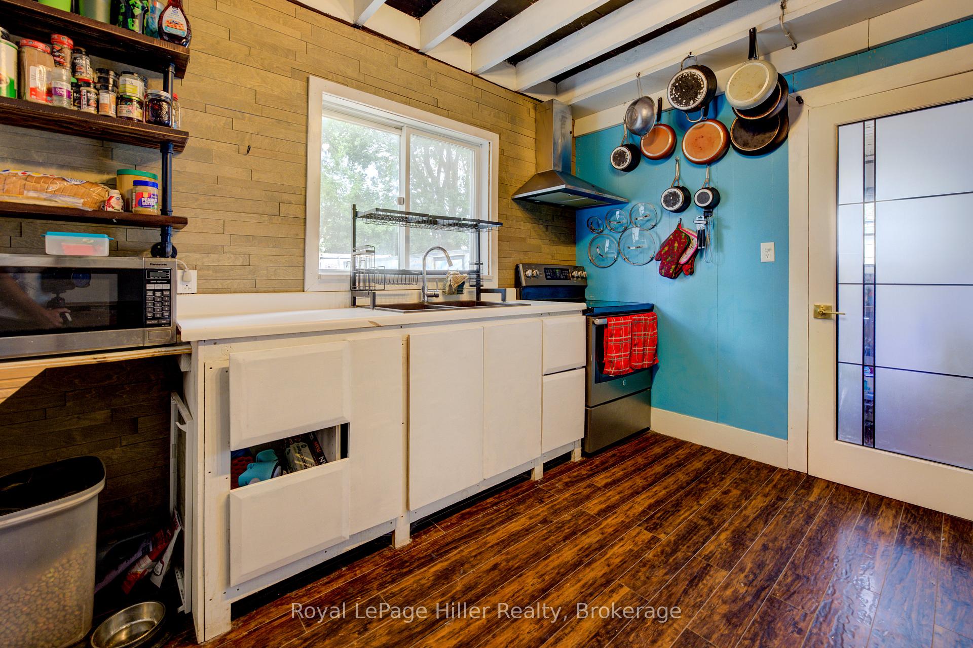 Photo 15 of 104 Trinity Street, Stratford — HOMEH