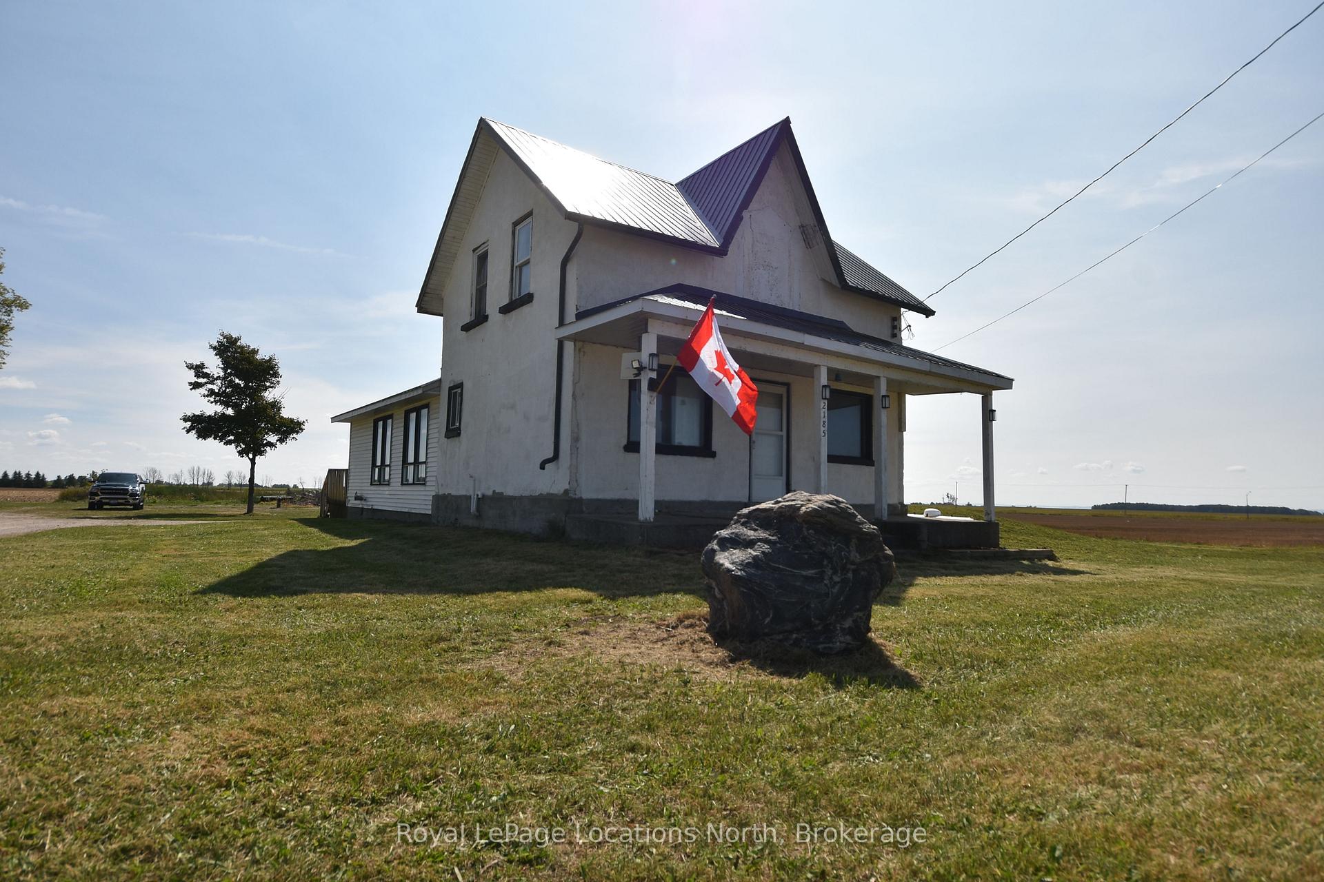 Photo 1 of 2185 county road 92, Springwater, Rural Springwater — HOMEH