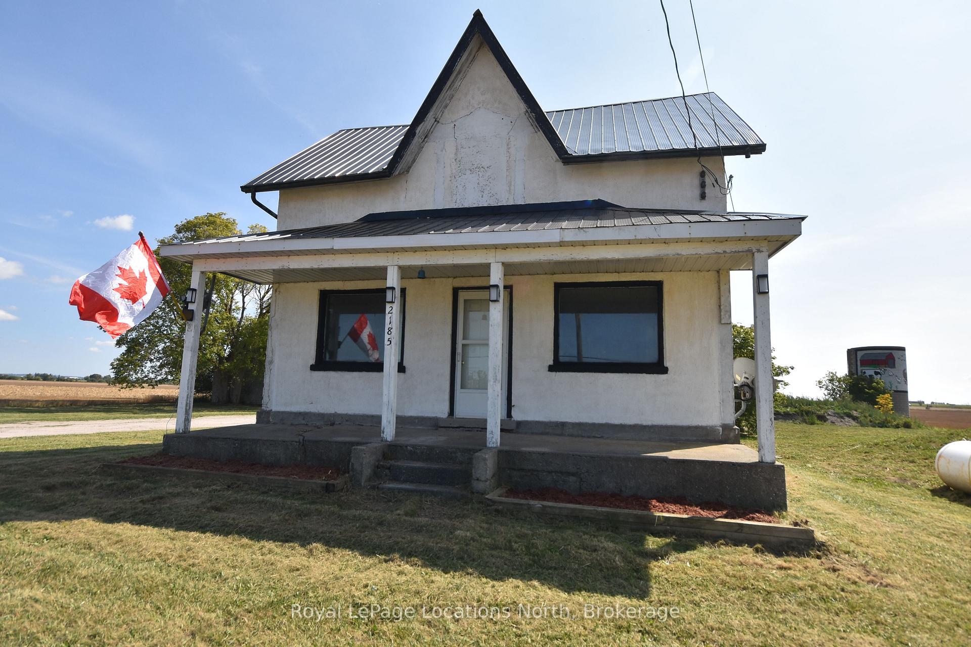 Photo 2 of 2185 county road 92, Springwater, Rural Springwater — HOMEH