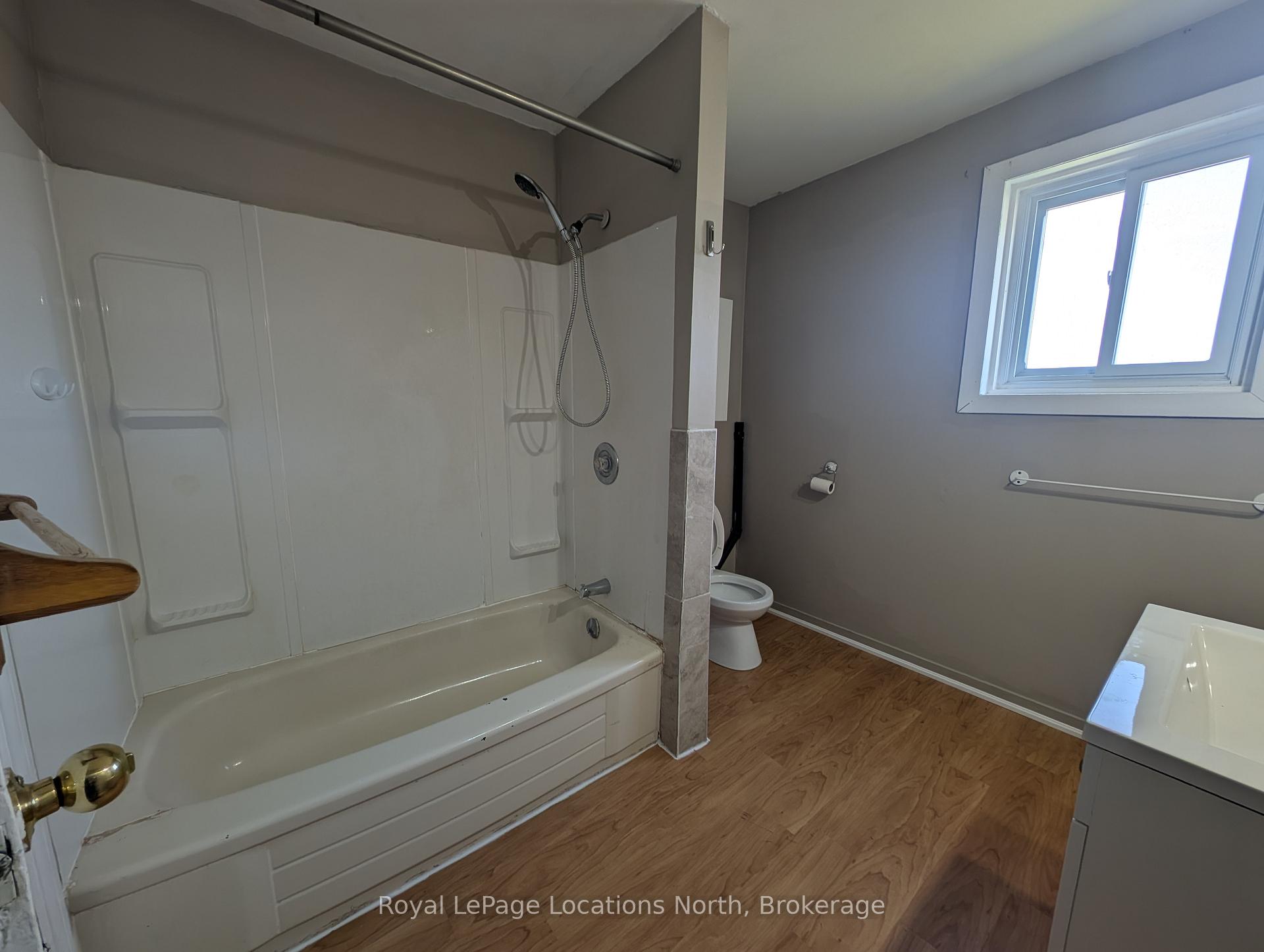 Photo 8 of 2185 county road 92, Springwater, Rural Springwater — HOMEH