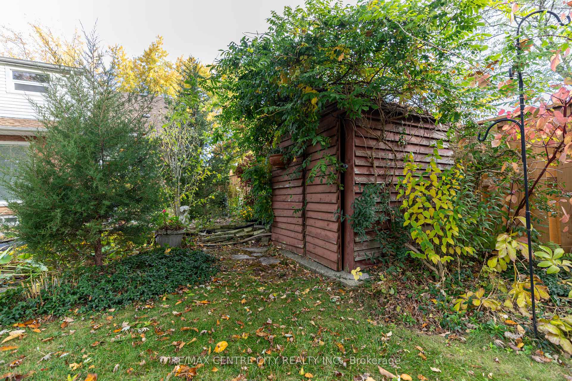 Photo 27 of 3 Gliddon Avenue, St. Thomas — HOMEH