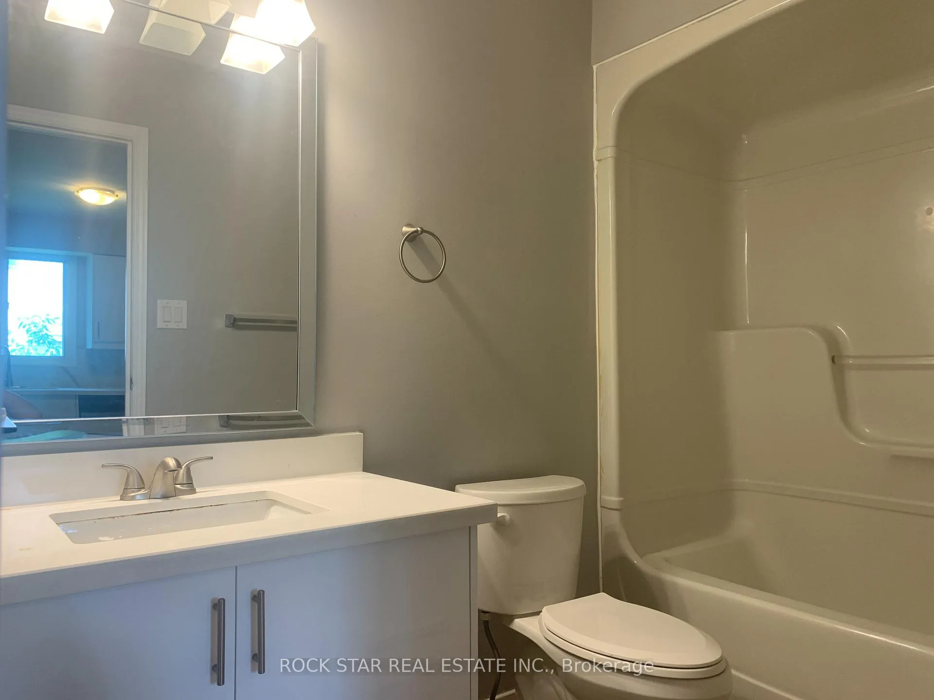 Photo 14 of Unit 1, 22 Dacotah Street, St. Catharines, Downtown — HOMEH