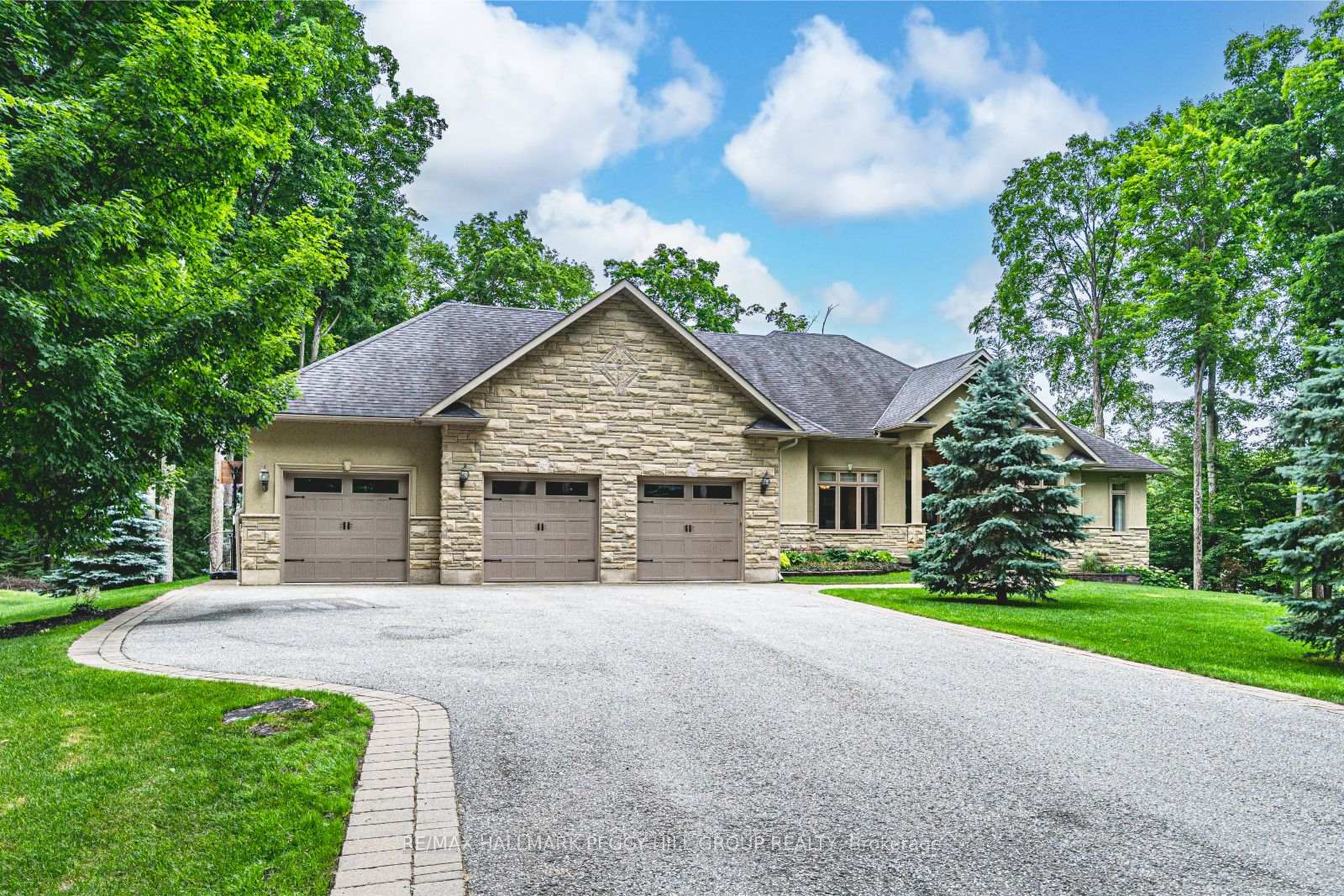 Front of 32 Gallagher Crescent