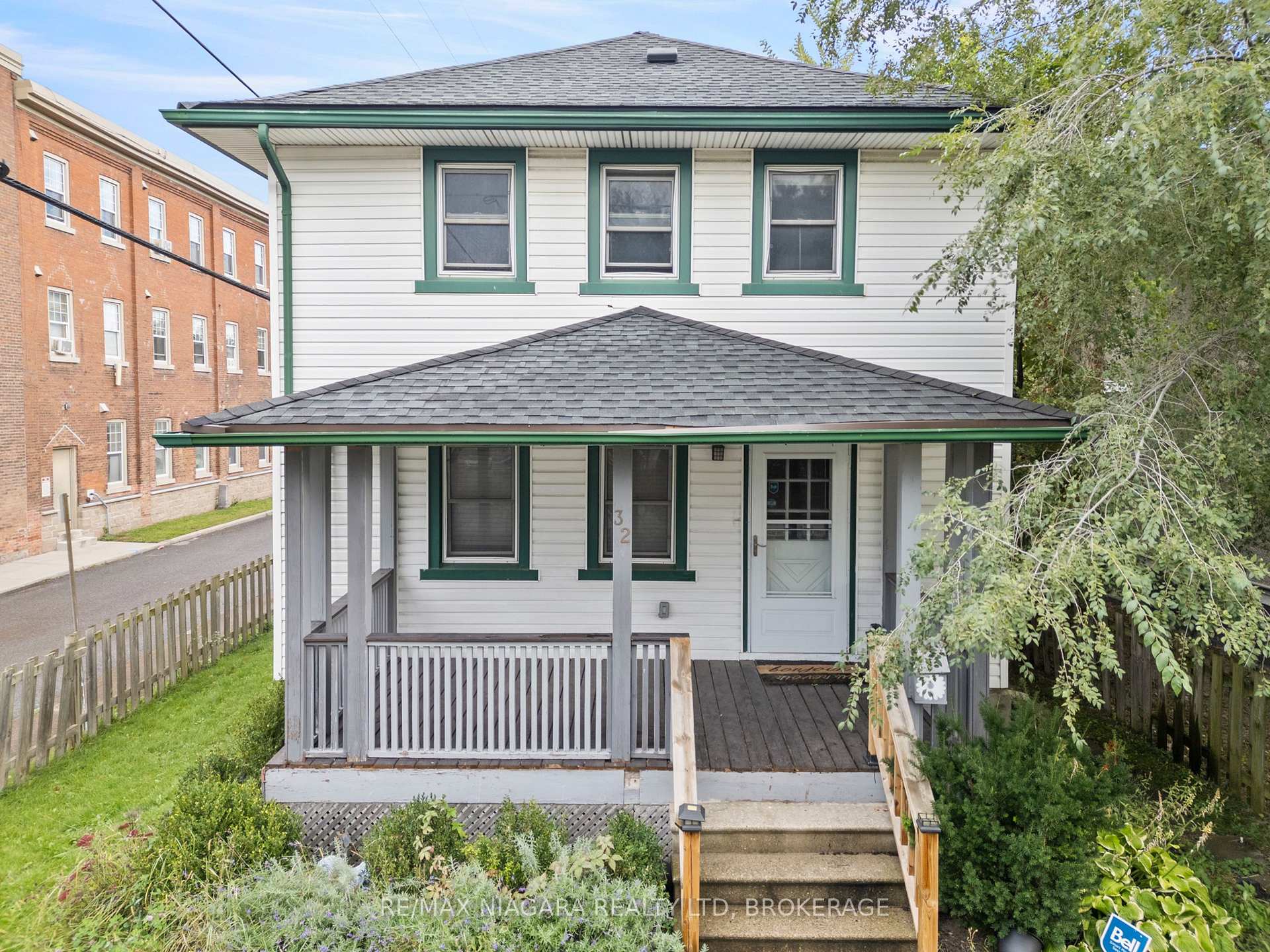 Front of 32 Page Street
