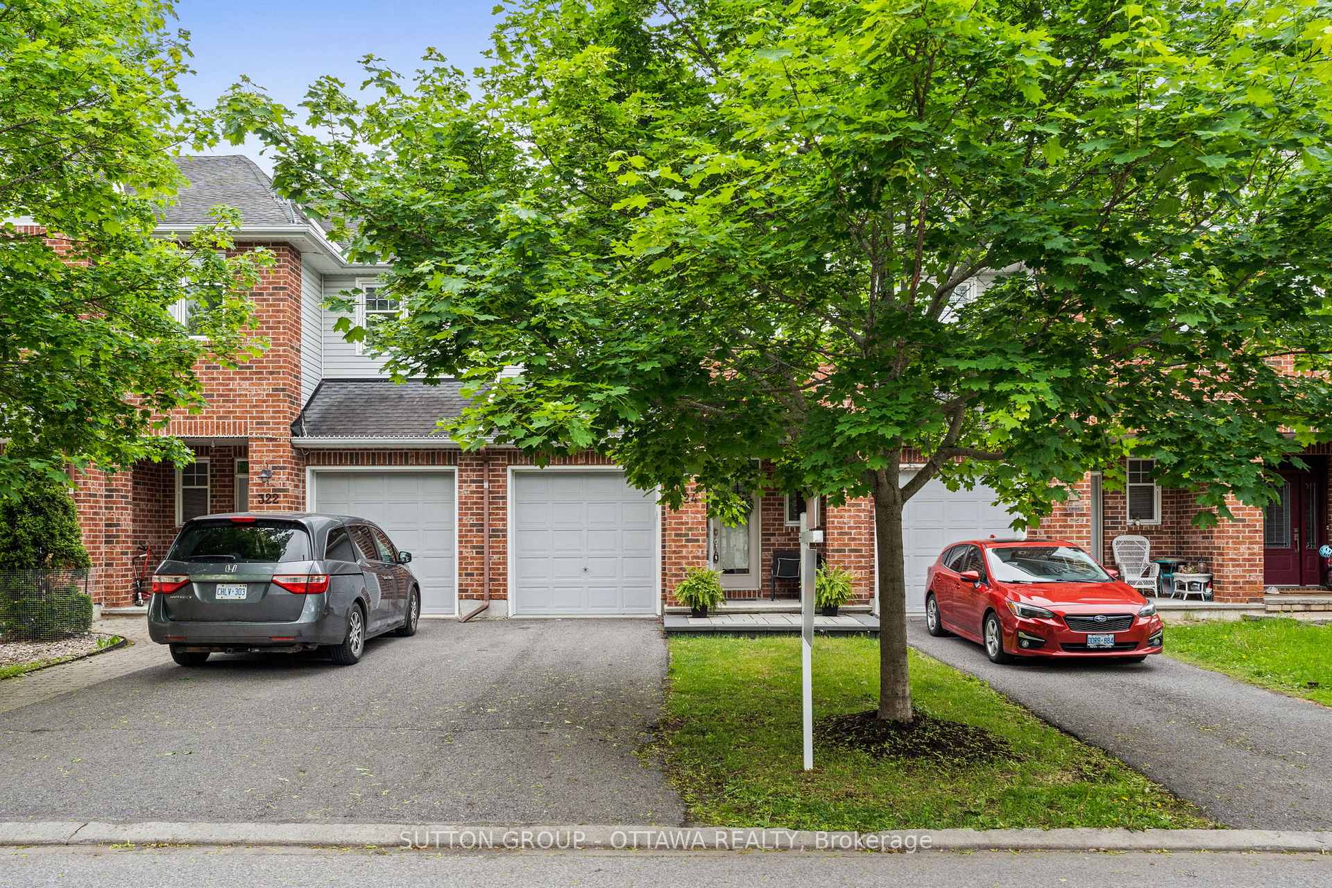 Photo 1 of 324 Horseshoe Crescent, Ottawa, Stittsville (North) — HOMEH