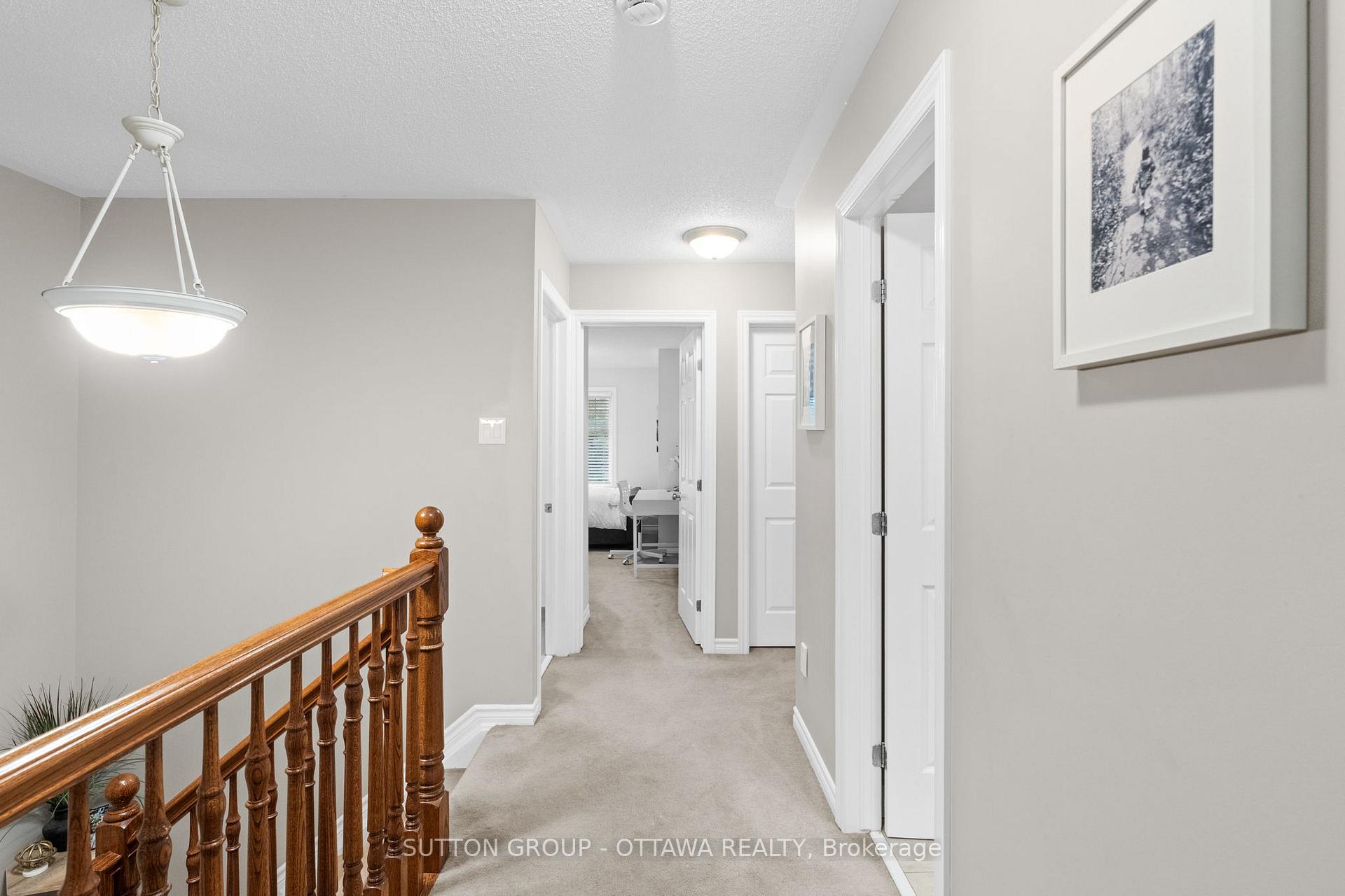 Photo 25 of 324 Horseshoe Crescent, Ottawa, Stittsville (North) — HOMEH