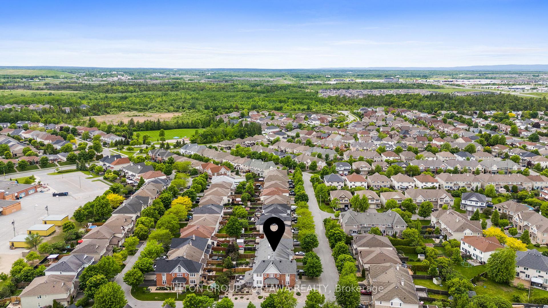 Photo 40 of 324 Horseshoe Crescent, Ottawa, Stittsville (North) — HOMEH