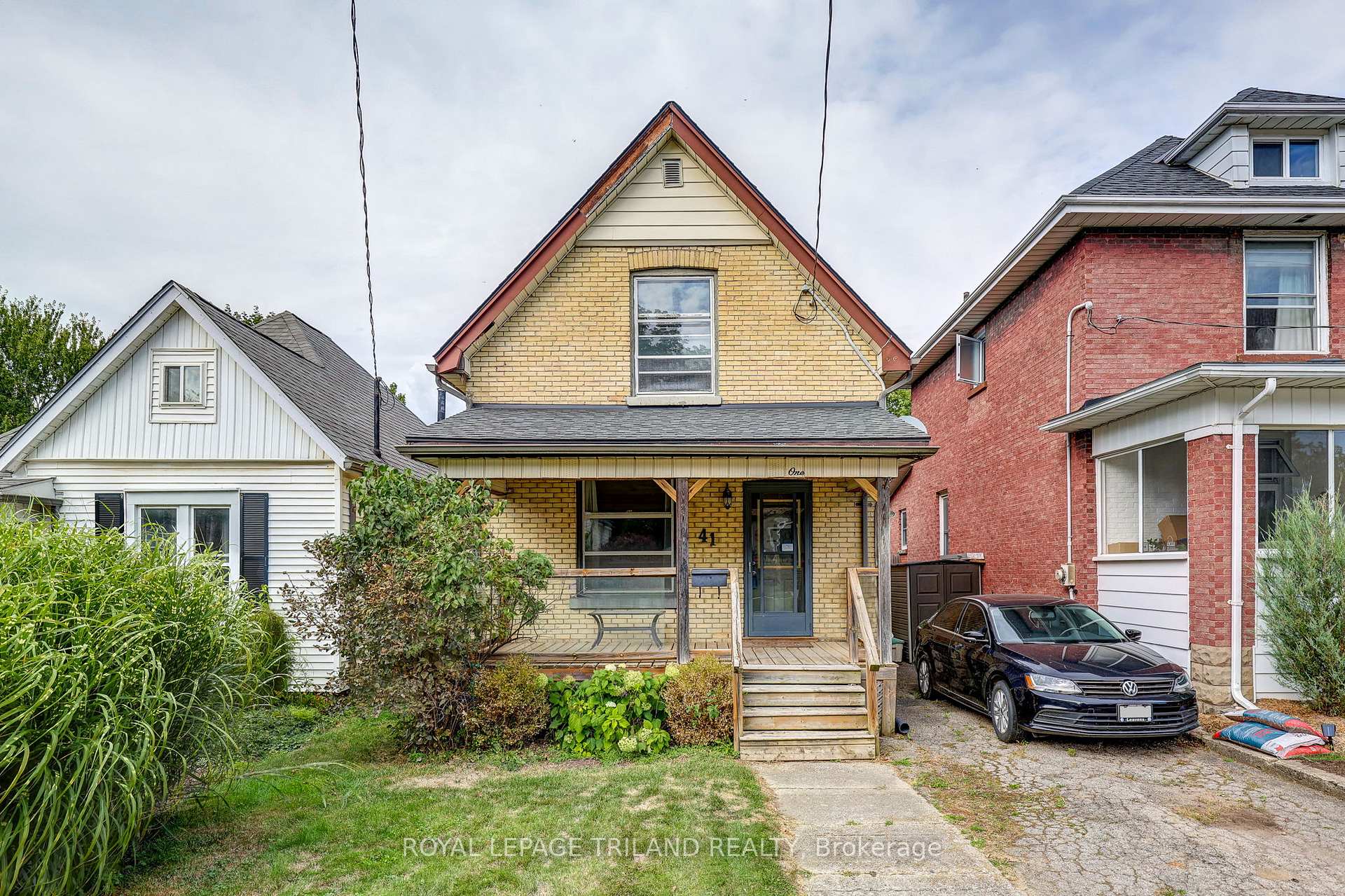 Photo 1 of 41 Chester Street, St. Thomas — HOMEH