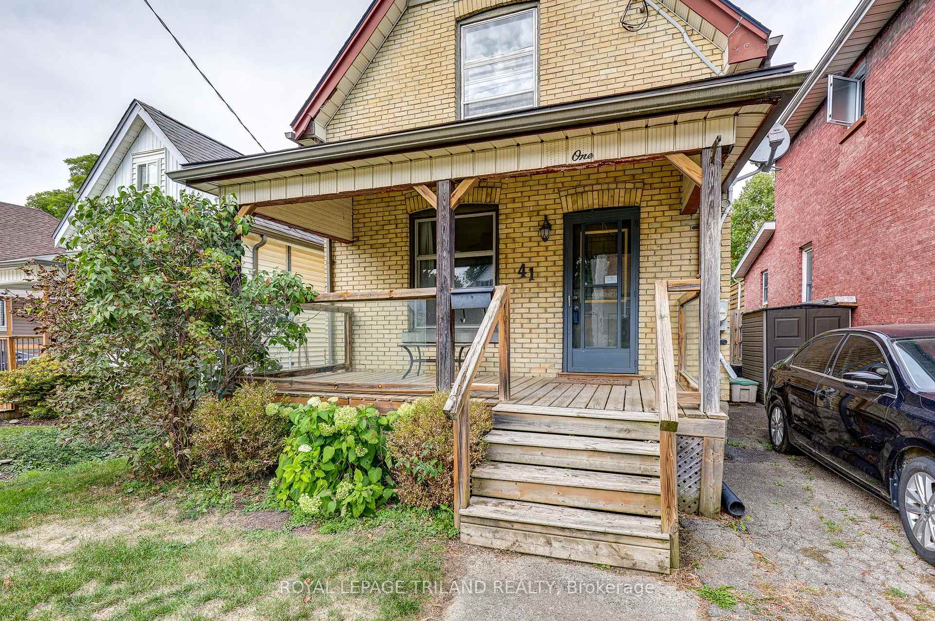 Photo 5 of 41 Chester Street, St. Thomas — HOMEH