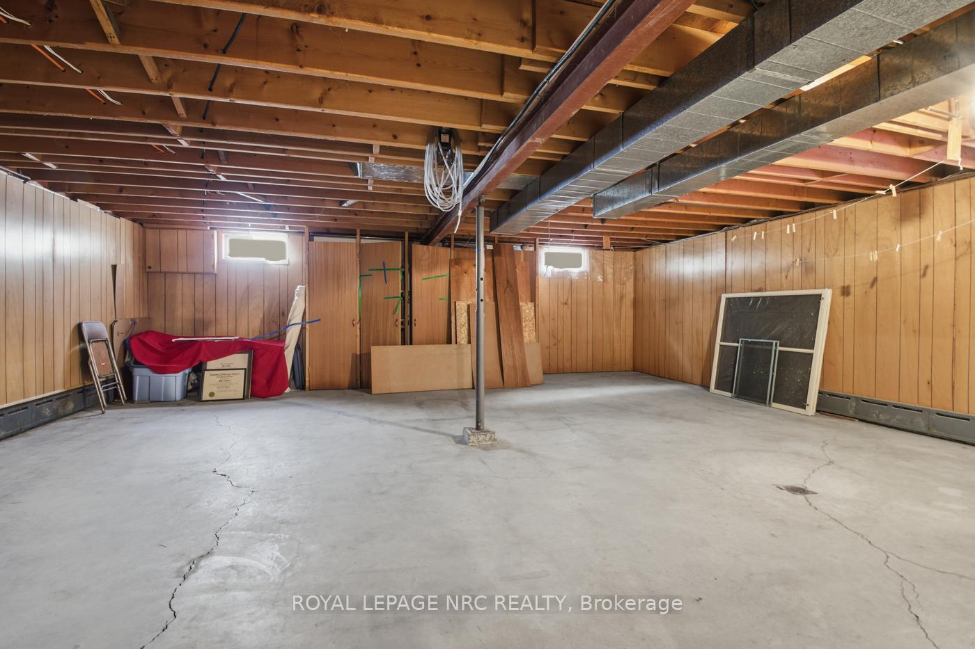Photo 15 of 202 Woodside Drive, St. Catharines, Glendale/Glenridge — HOMEH