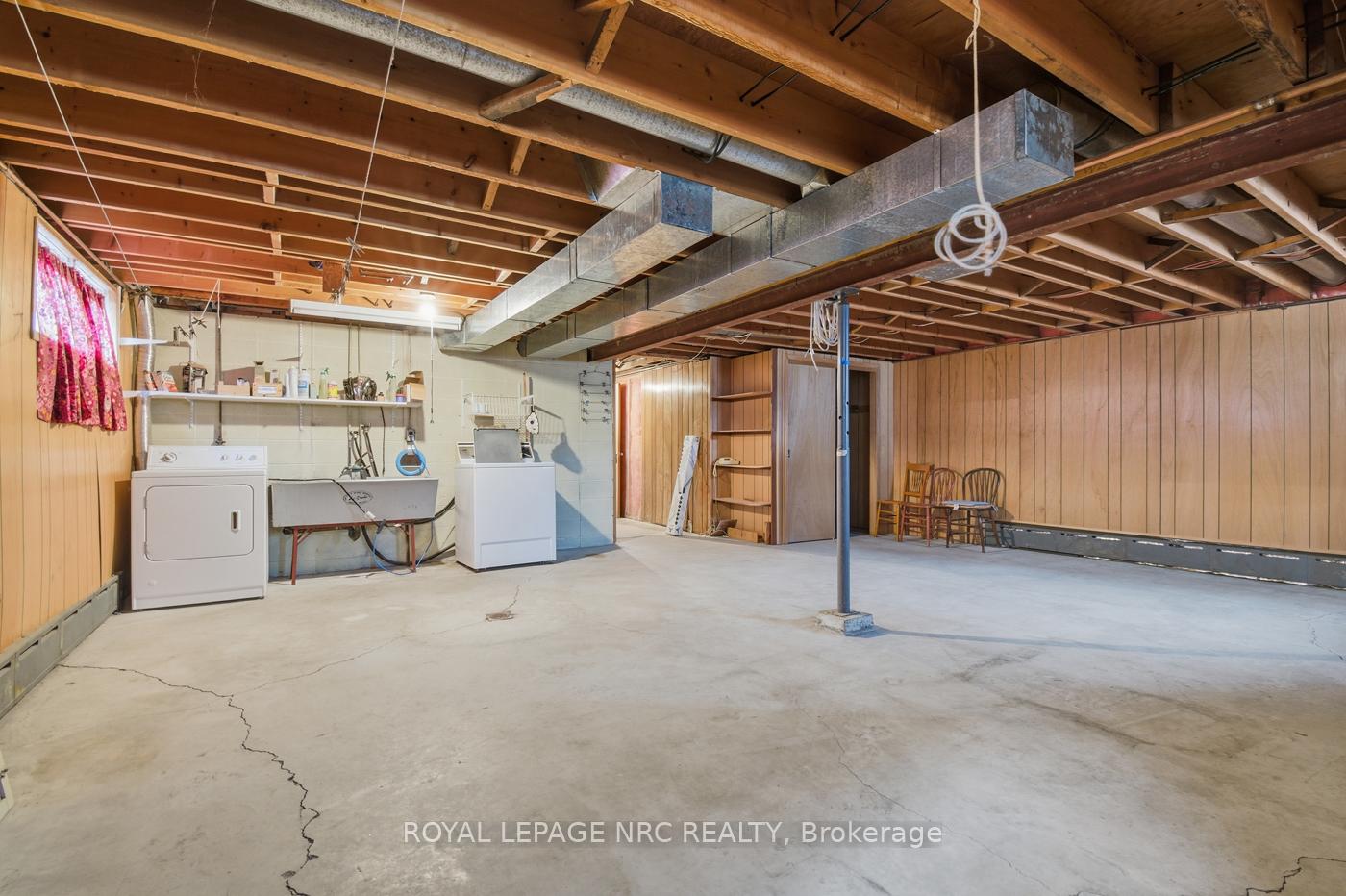 Photo 17 of 202 Woodside Drive, St. Catharines, Glendale/Glenridge — HOMEH