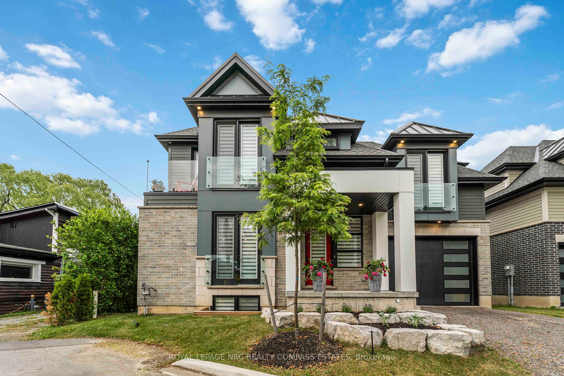 Photo 2 of 10 Paxton Avenue, St. Catharines, Port Dalhousie — HOMEH