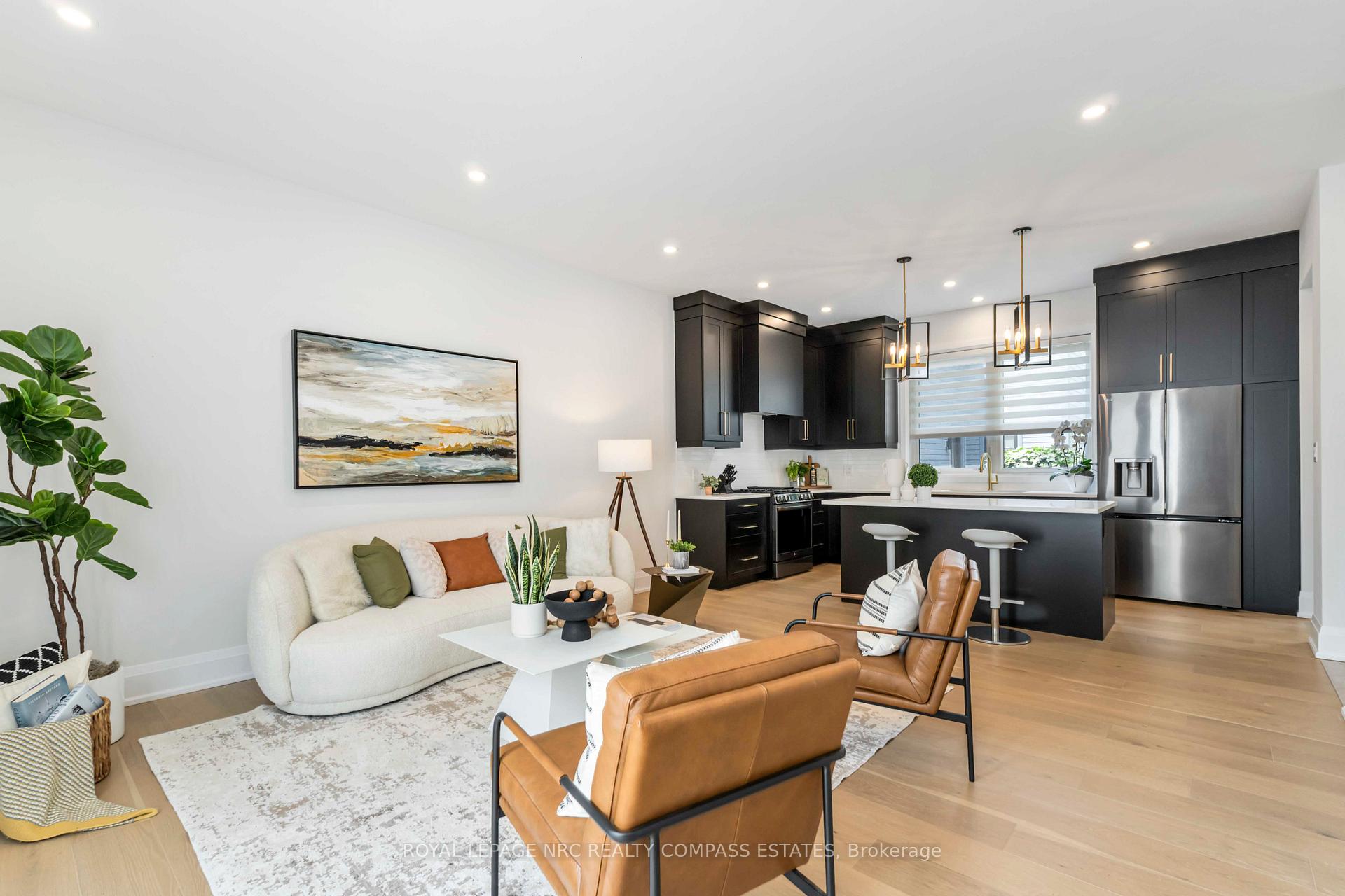 Photo 7 of 10 Paxton Avenue, St. Catharines, Port Dalhousie — HOMEH