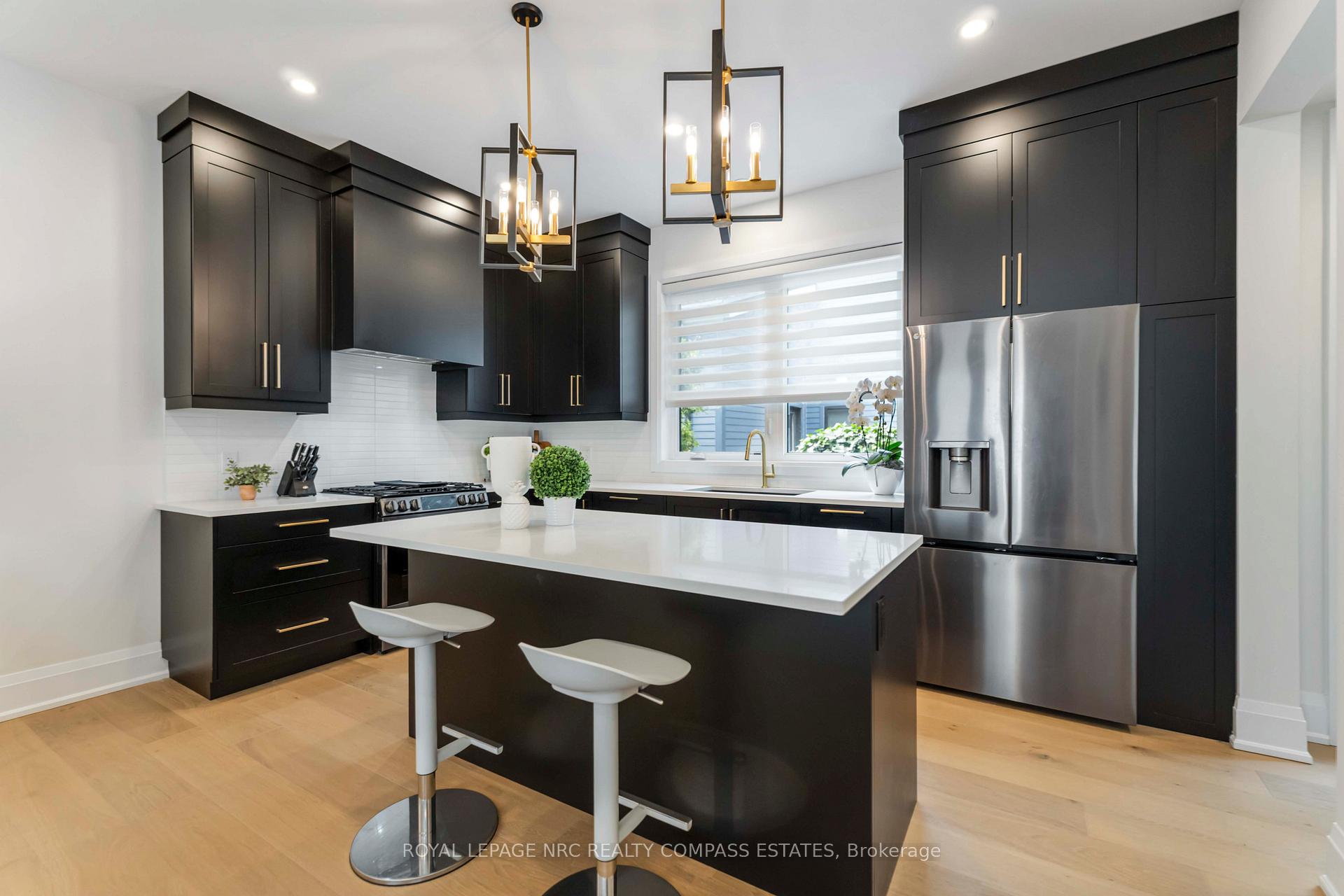 Photo 12 of 10 Paxton Avenue, St. Catharines, Port Dalhousie — HOMEH