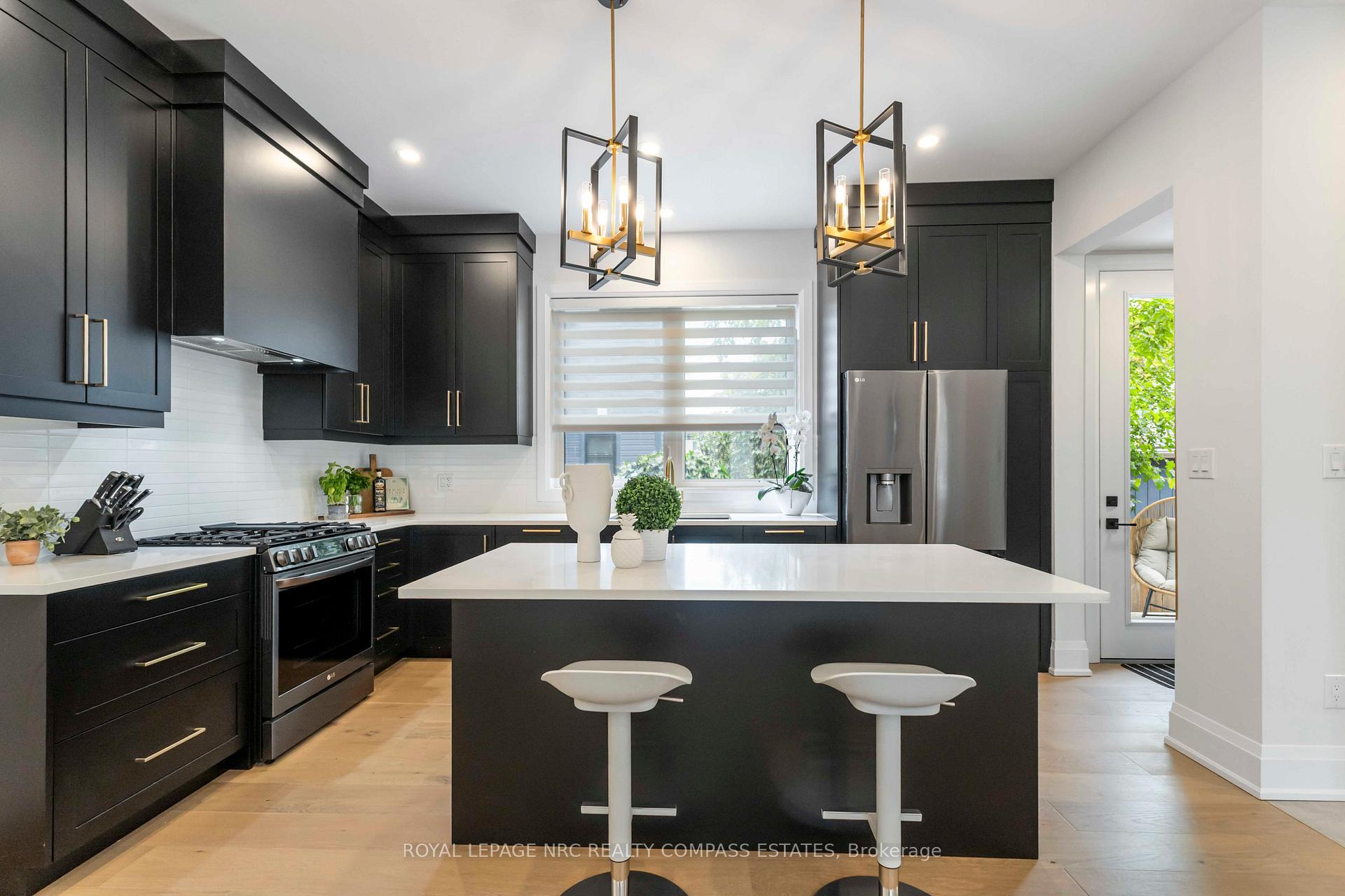 Photo 17 of 10 Paxton Avenue, St. Catharines, Port Dalhousie — HOMEH