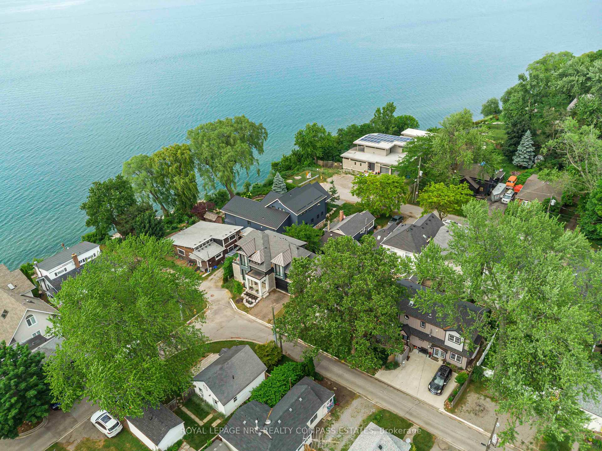Photo 42 of 10 Paxton Avenue, St. Catharines, Port Dalhousie — HOMEH
