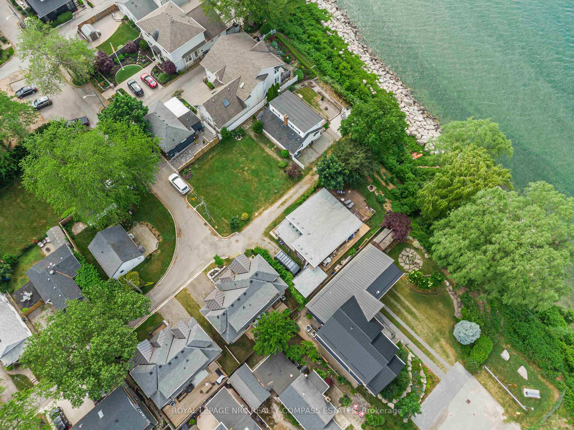 Photo 43 of 10 Paxton Avenue, St. Catharines, Port Dalhousie — HOMEH