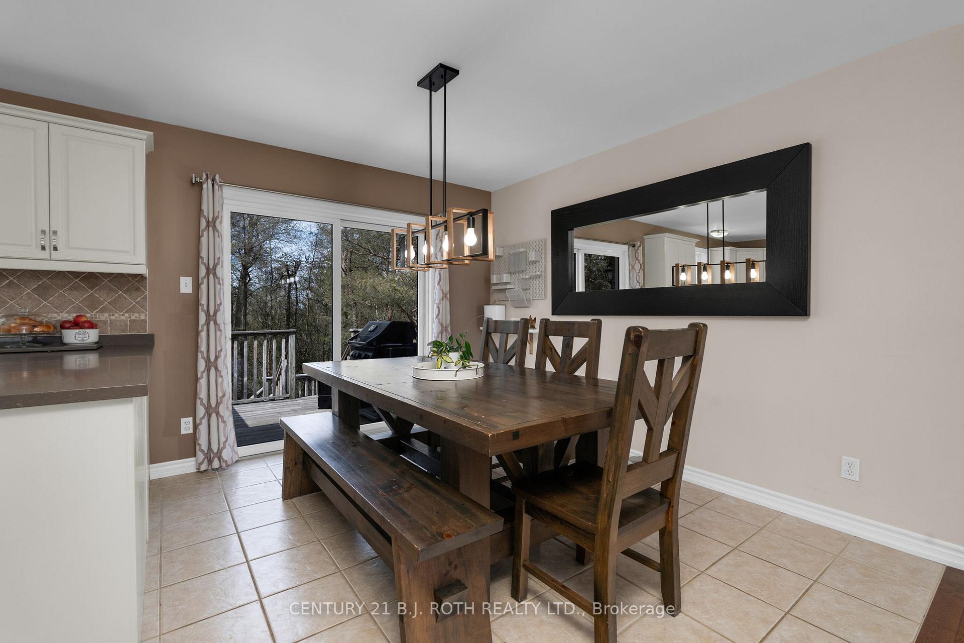 Photo 8 of 68 Davenport Drive, Springwater, Hillsdale — HOMEH