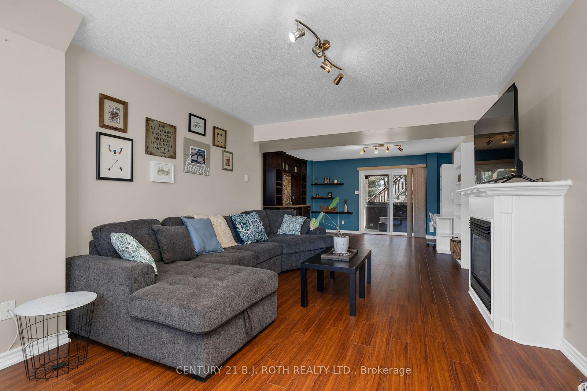 Photo 25 of 68 Davenport Drive, Springwater, Hillsdale — HOMEH