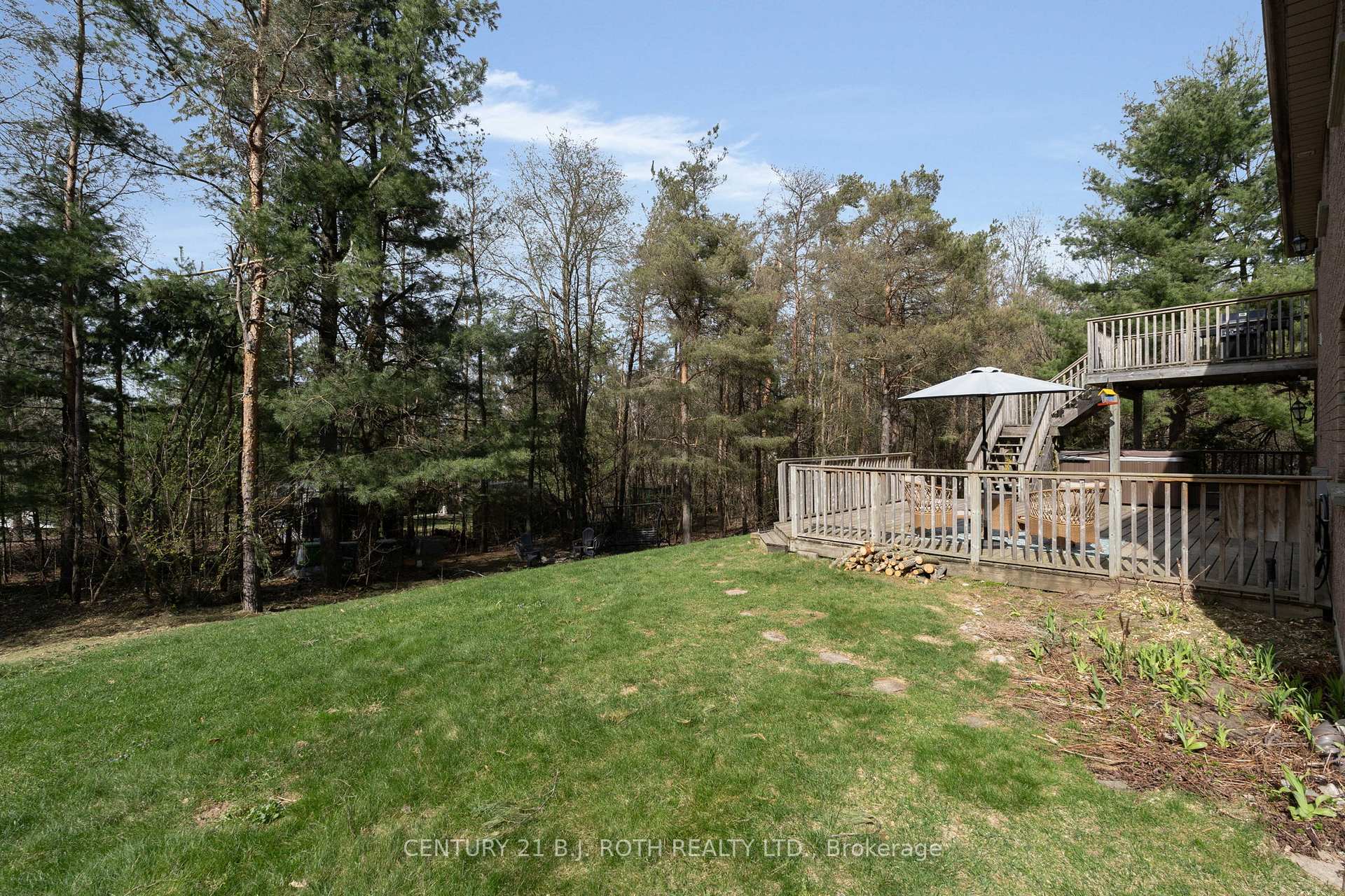Photo 33 of 68 Davenport Drive, Springwater, Hillsdale — HOMEH
