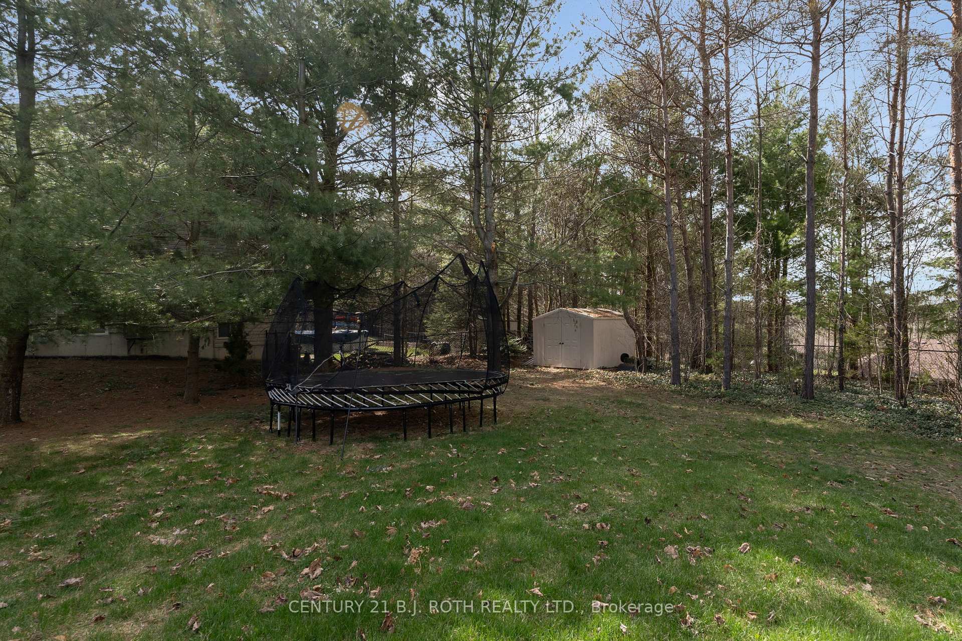 Photo 34 of 68 Davenport Drive, Springwater, Hillsdale — HOMEH
