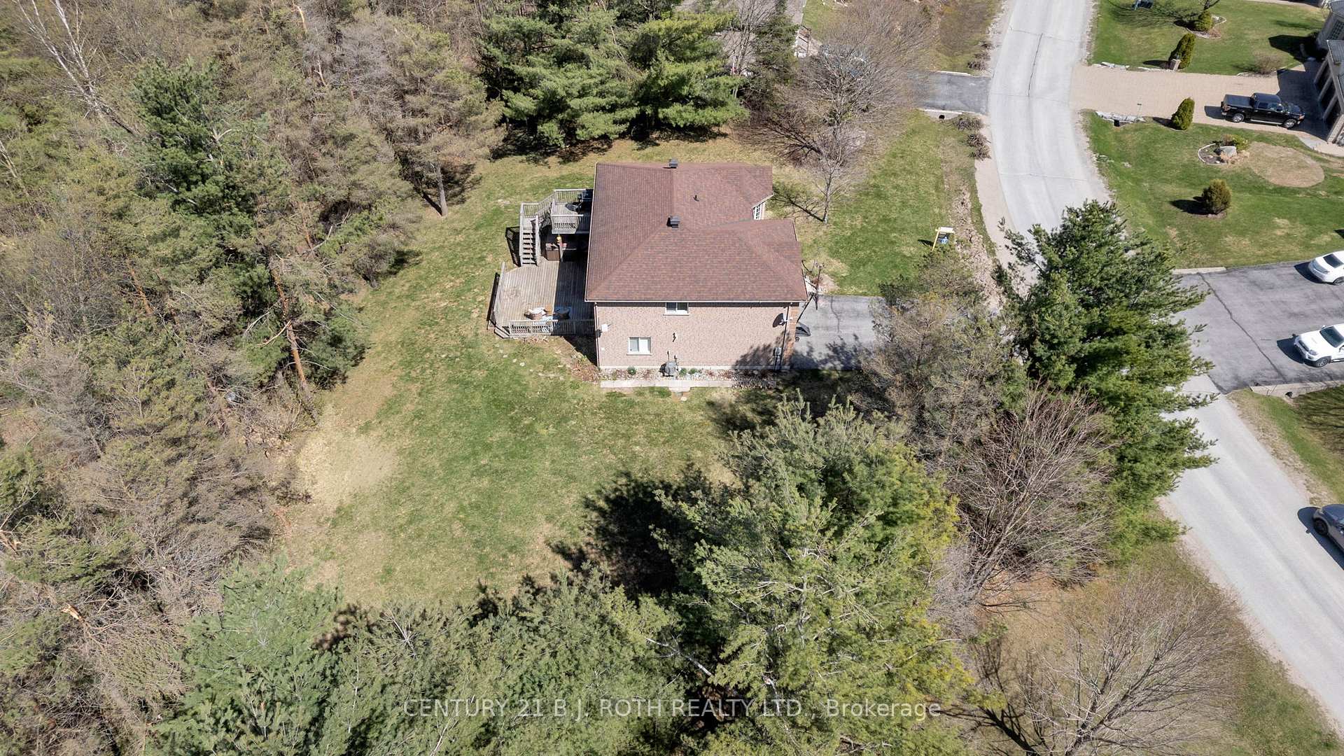 Photo 41 of 68 Davenport Drive, Springwater, Hillsdale — HOMEH