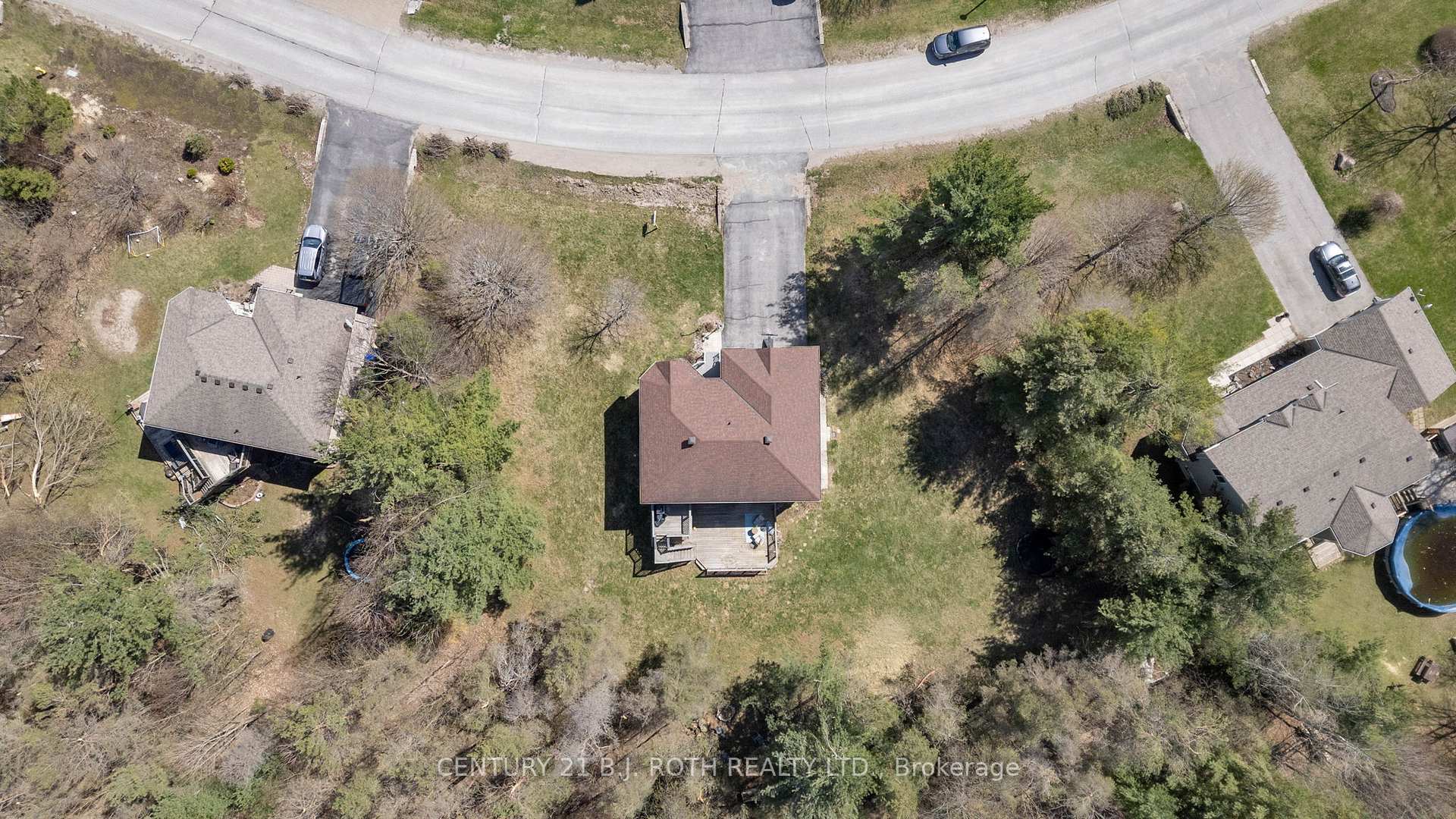 Photo 43 of 68 Davenport Drive, Springwater, Hillsdale — HOMEH