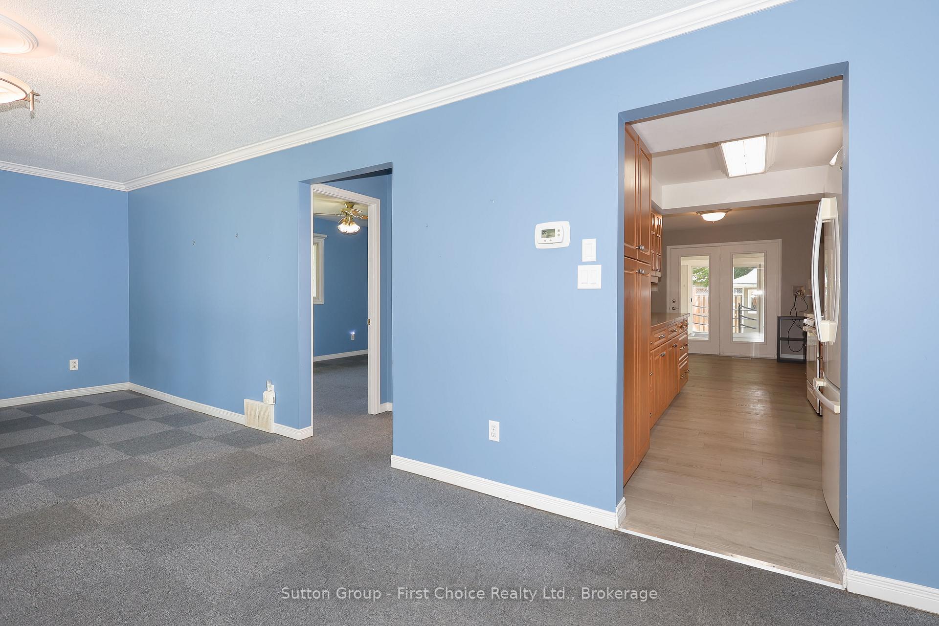 Photo 8 of 39 Portia Boulevard, Stratford — HOMEH