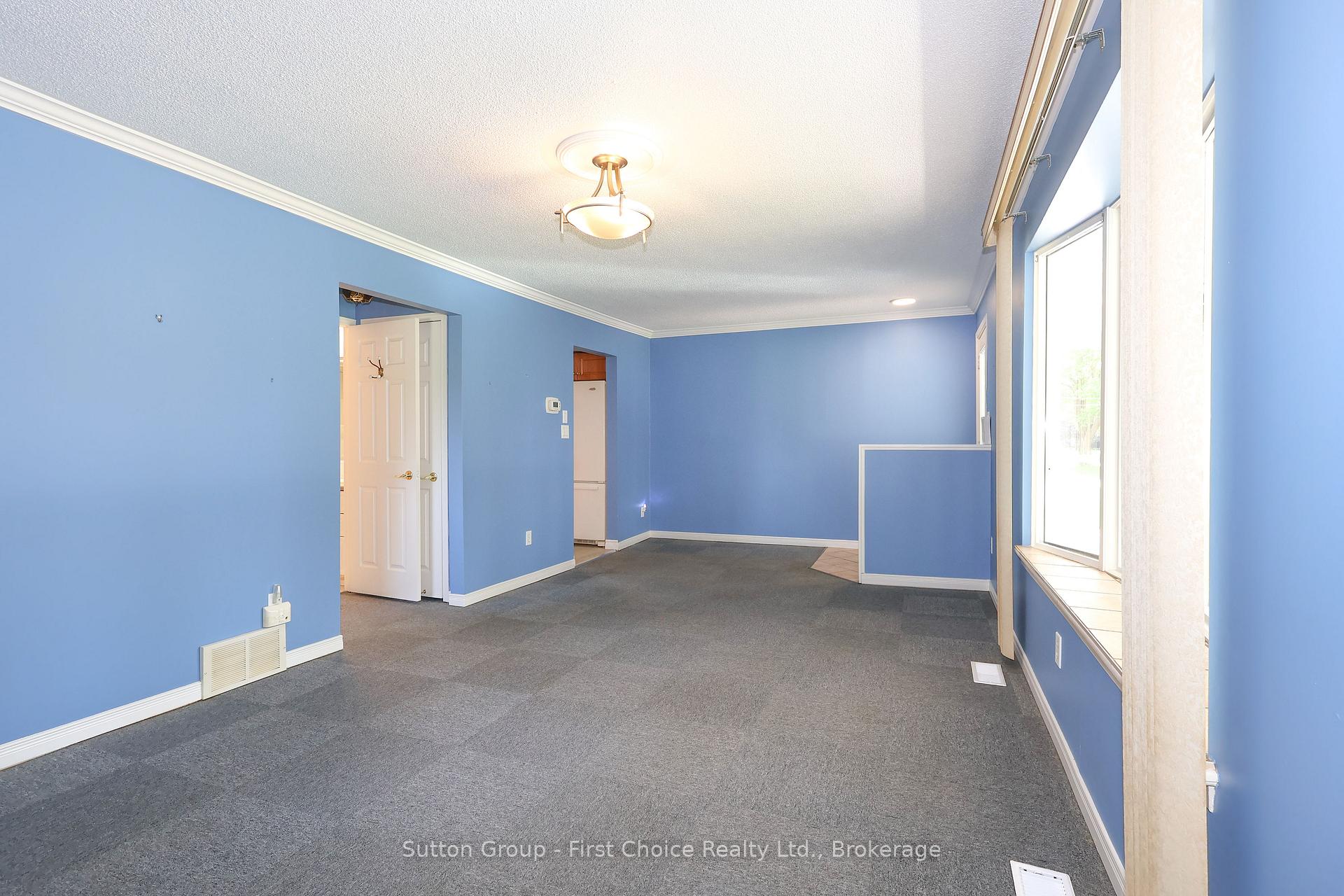 Photo 11 of 39 Portia Boulevard, Stratford — HOMEH