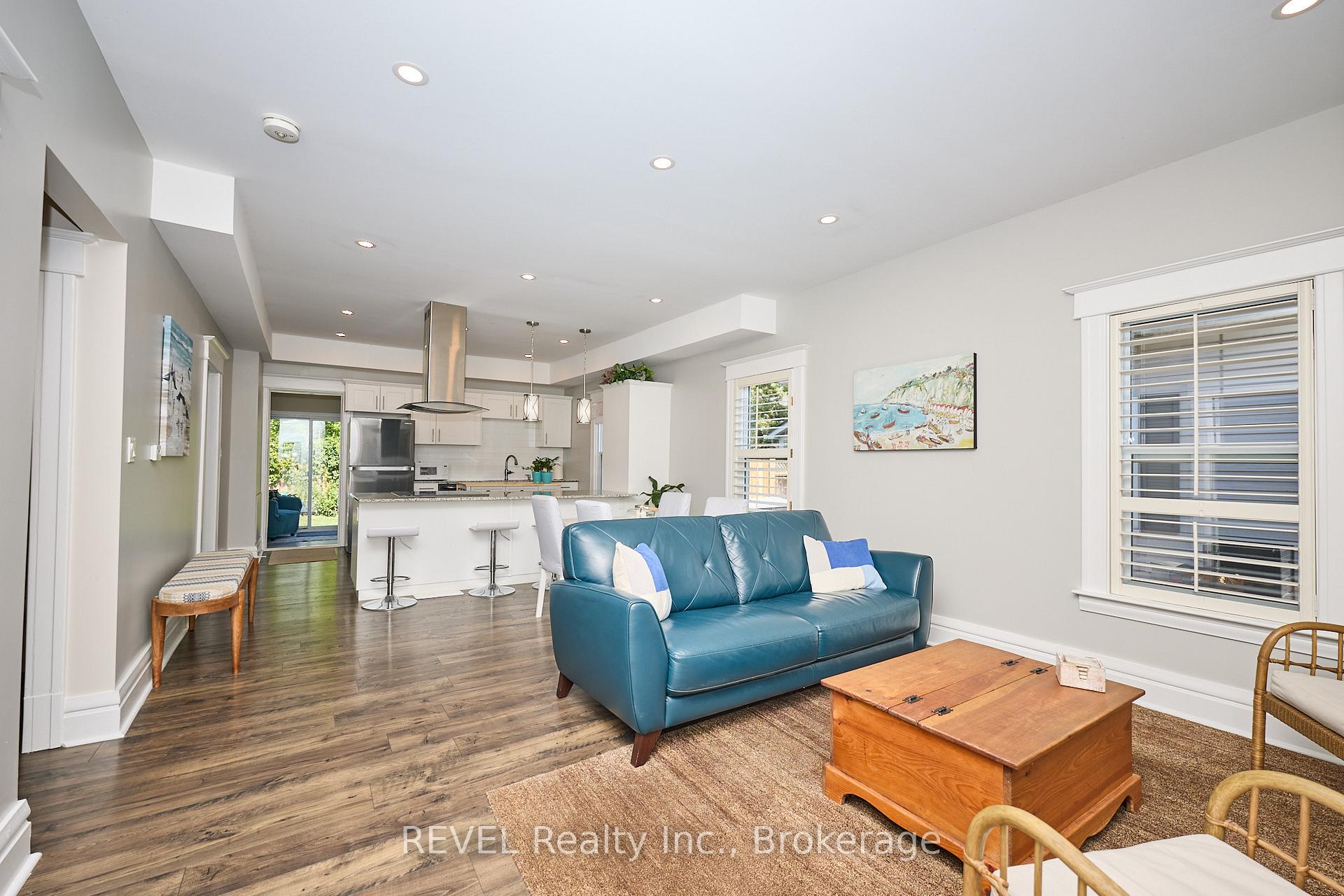 Photo 6 of 146 Main Street, St. Catharines, Port Dalhousie — HOMEH
