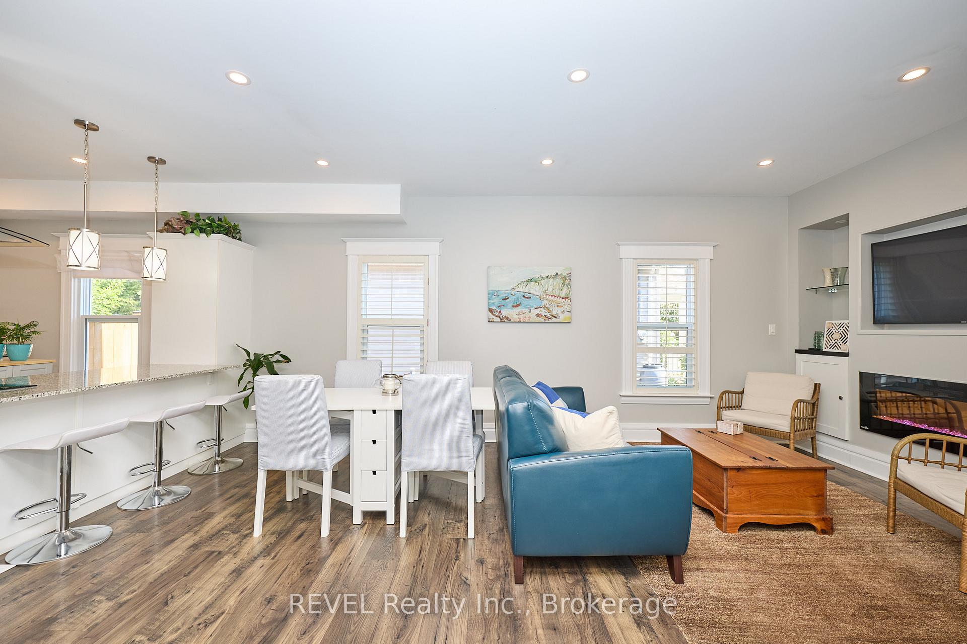 Photo 8 of 146 Main Street, St. Catharines, Port Dalhousie — HOMEH