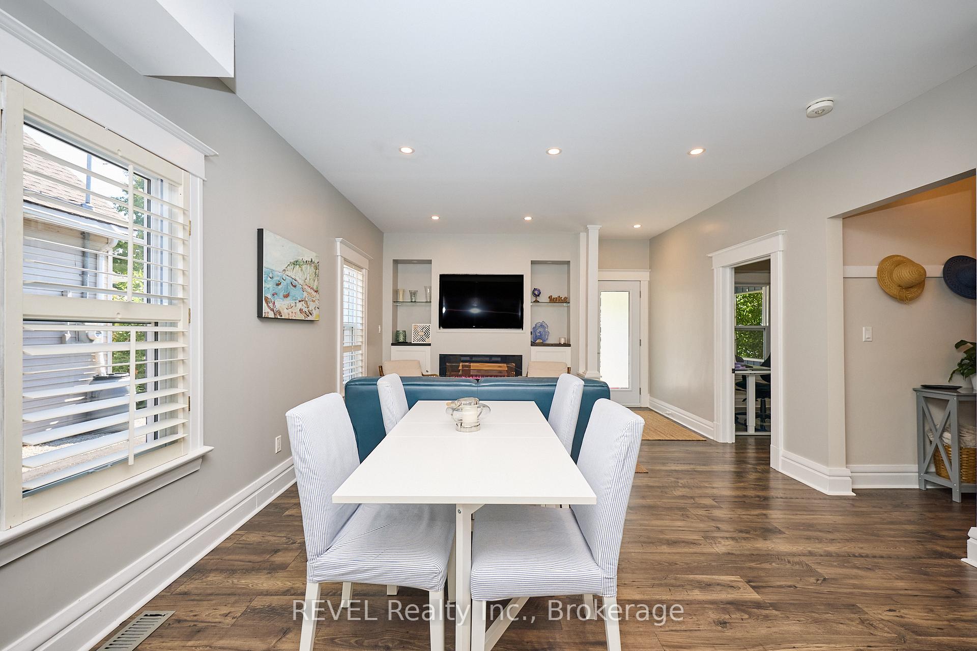 Photo 12 of 146 Main Street, St. Catharines, Port Dalhousie — HOMEH