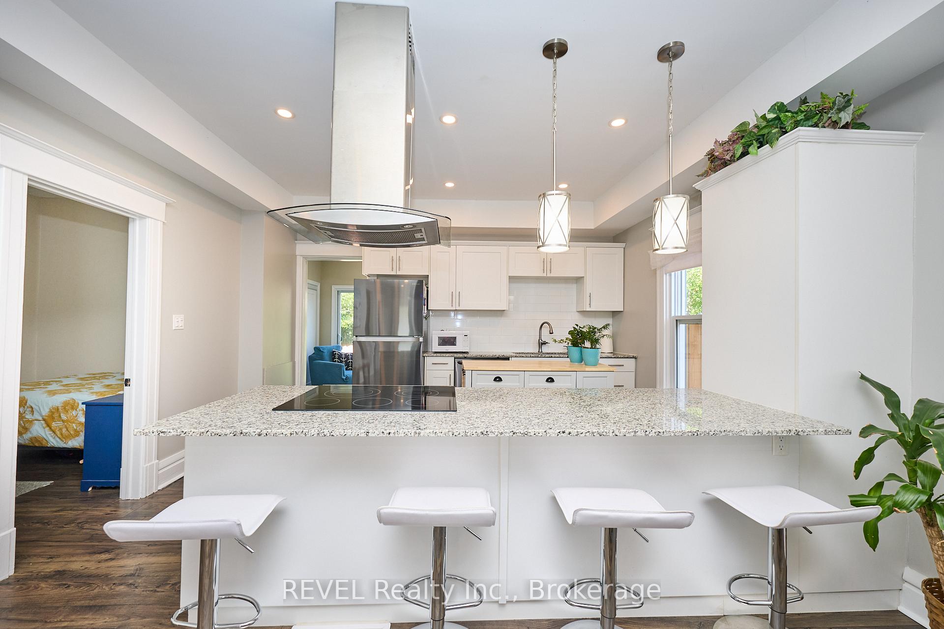 Photo 13 of 146 Main Street, St. Catharines, Port Dalhousie — HOMEH