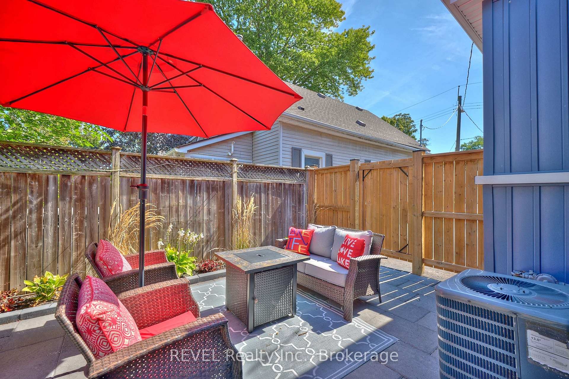 Photo 32 of 146 Main Street, St. Catharines, Port Dalhousie — HOMEH