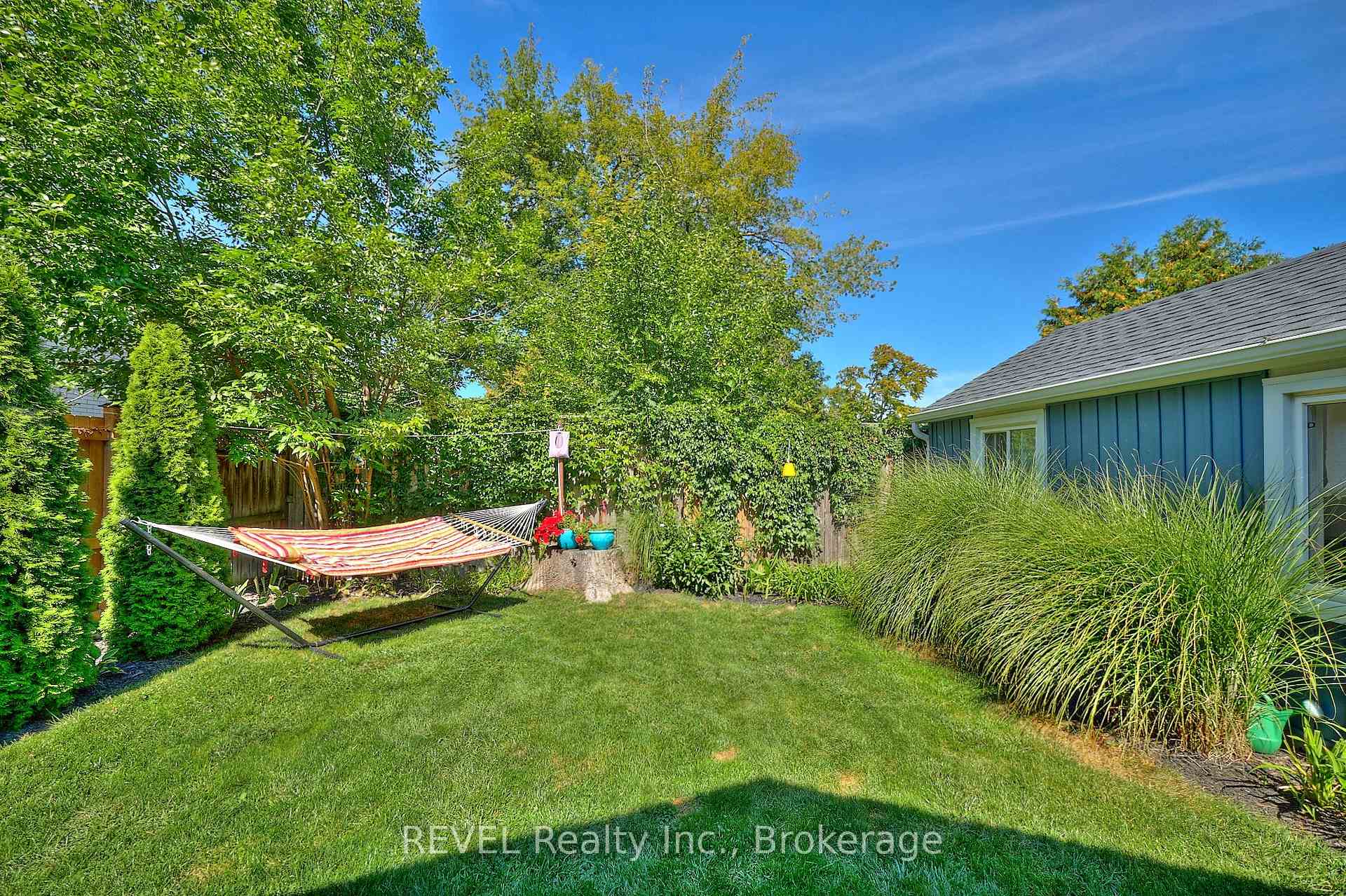 Photo 36 of 146 Main Street, St. Catharines, Port Dalhousie — HOMEH