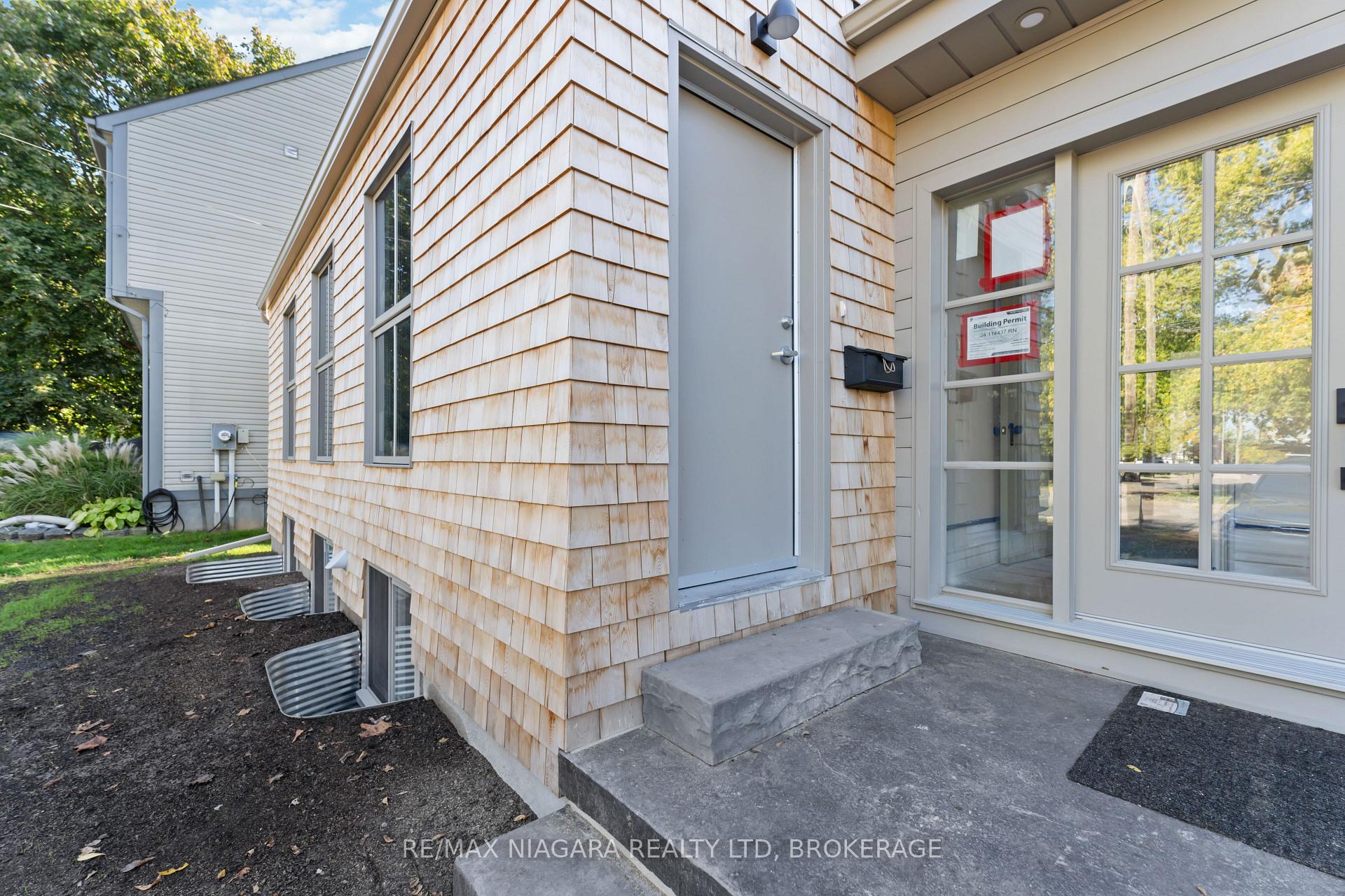 Photo 3 of 89 Bayview Drive, St. Catharines, Port Dalhousie — HOMEH